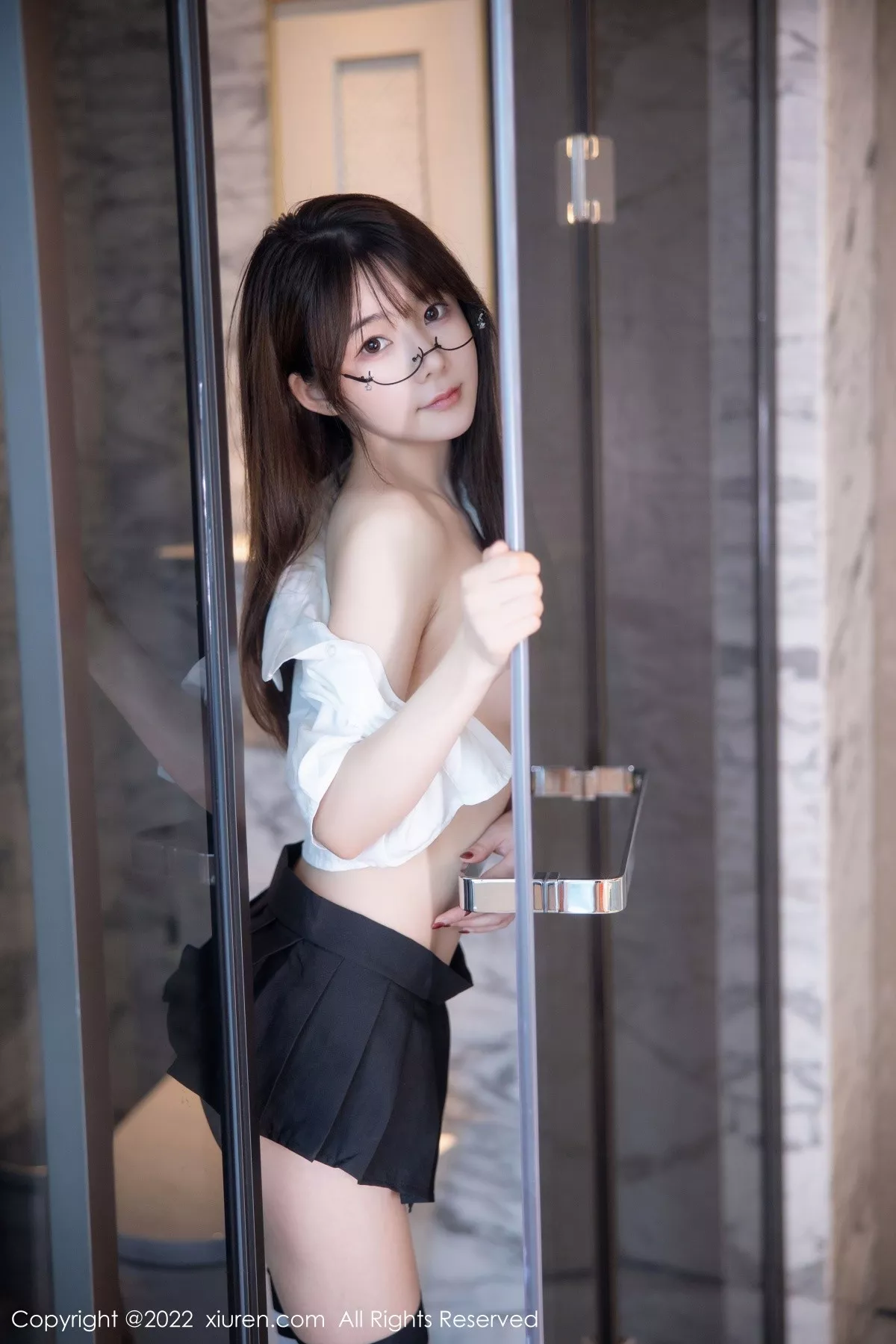 [XiuRen秀人网]第5365期婠婠么写真 [98P]-090