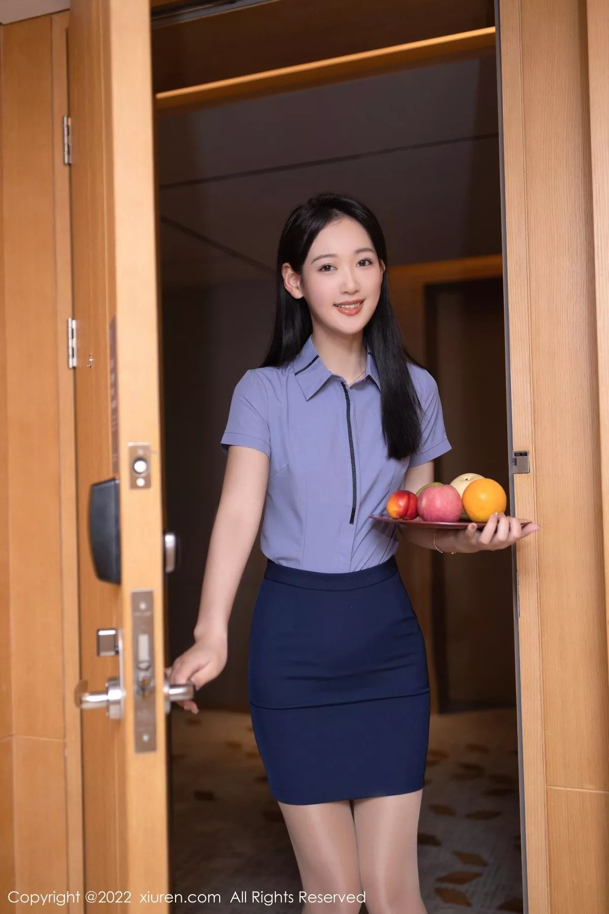 [XiuRen秀人网]第5367期唐安琪写真 [78P]