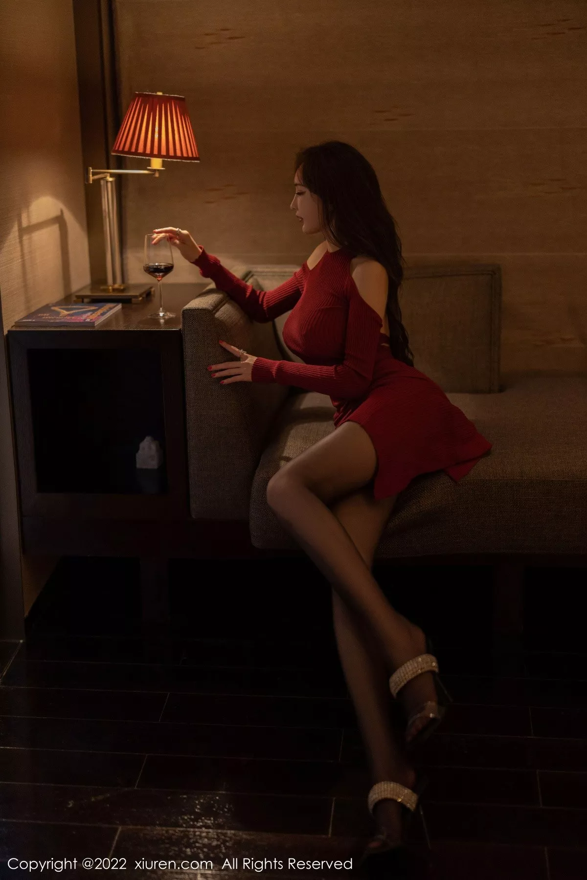 [XiuRen秀人网]第5323期奶瓶土肥圆写真 [81P]-011