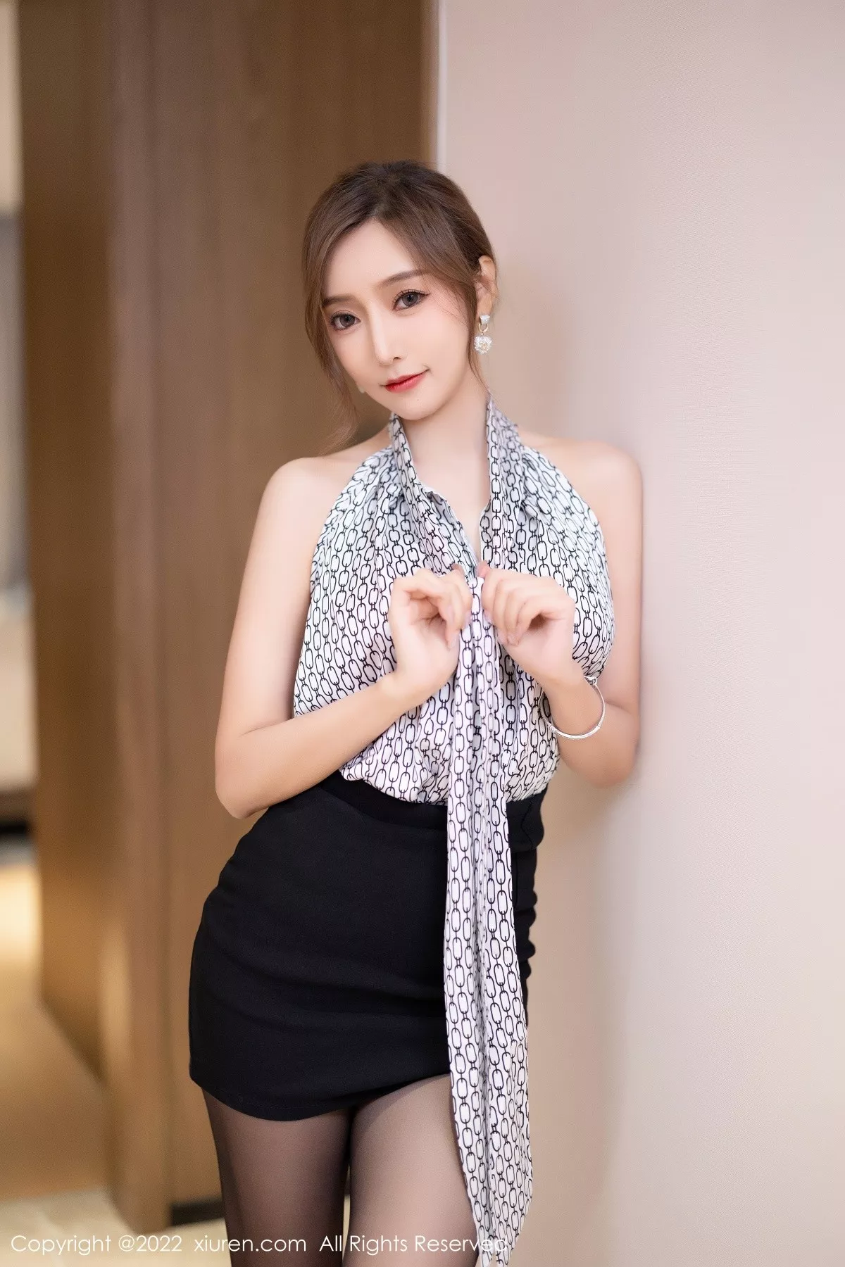 [XiuRen秀人网]第5325期王馨瑶写真 [78P]-013