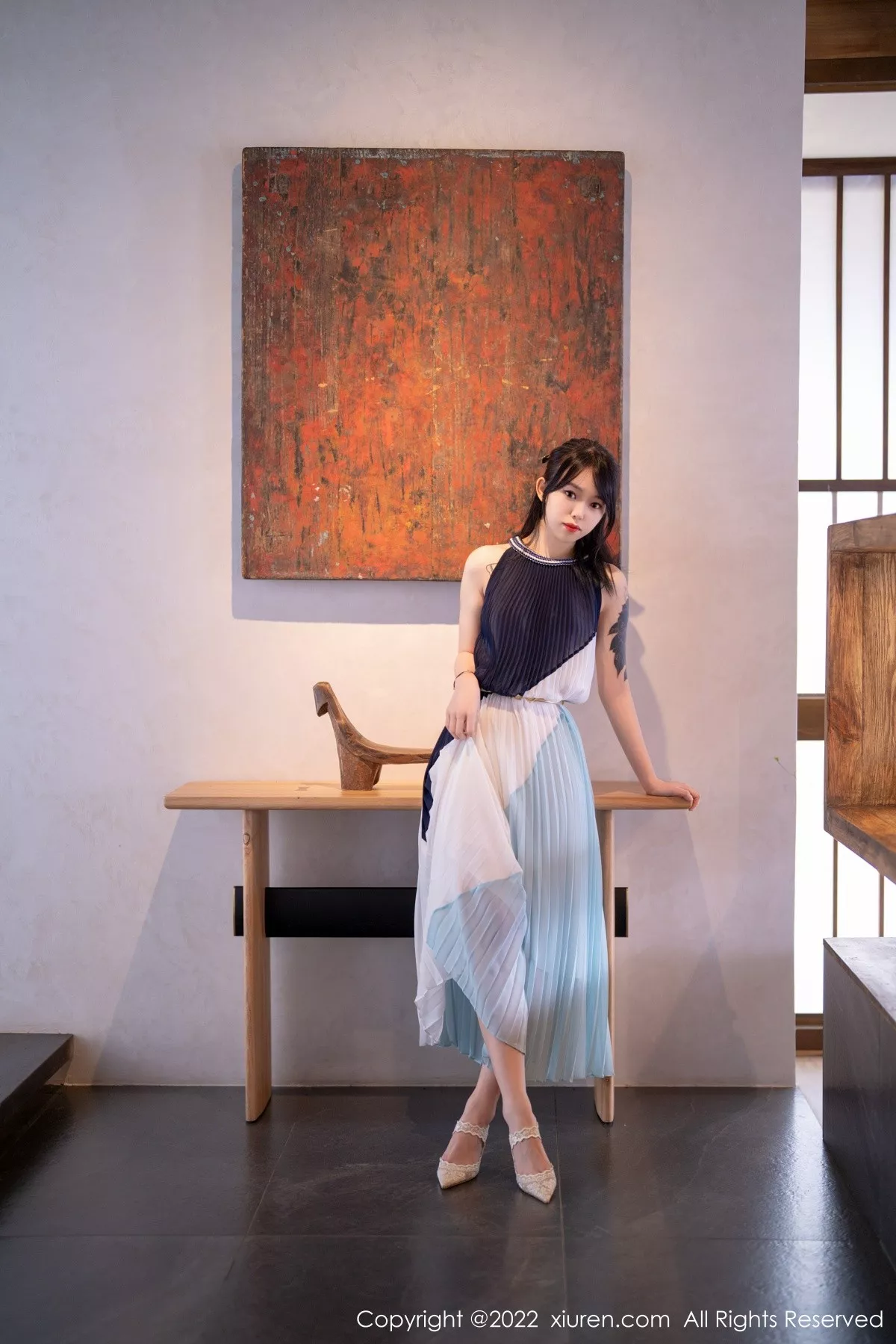[XiuRen秀人网]第5327期奶瓶写真 [53P]-011