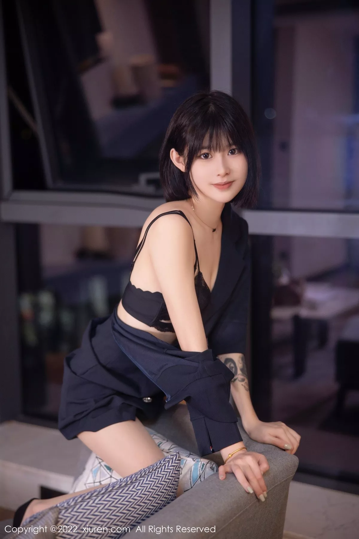 [XiuRen秀人网]第5329期77qiqi写真 [98P]-058