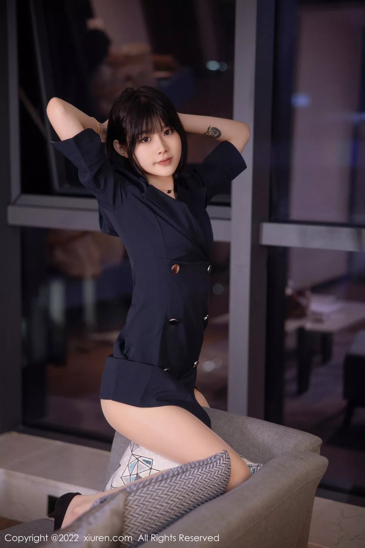 [XiuRen秀人网]第5329期77qiqi写真 [98P]-053