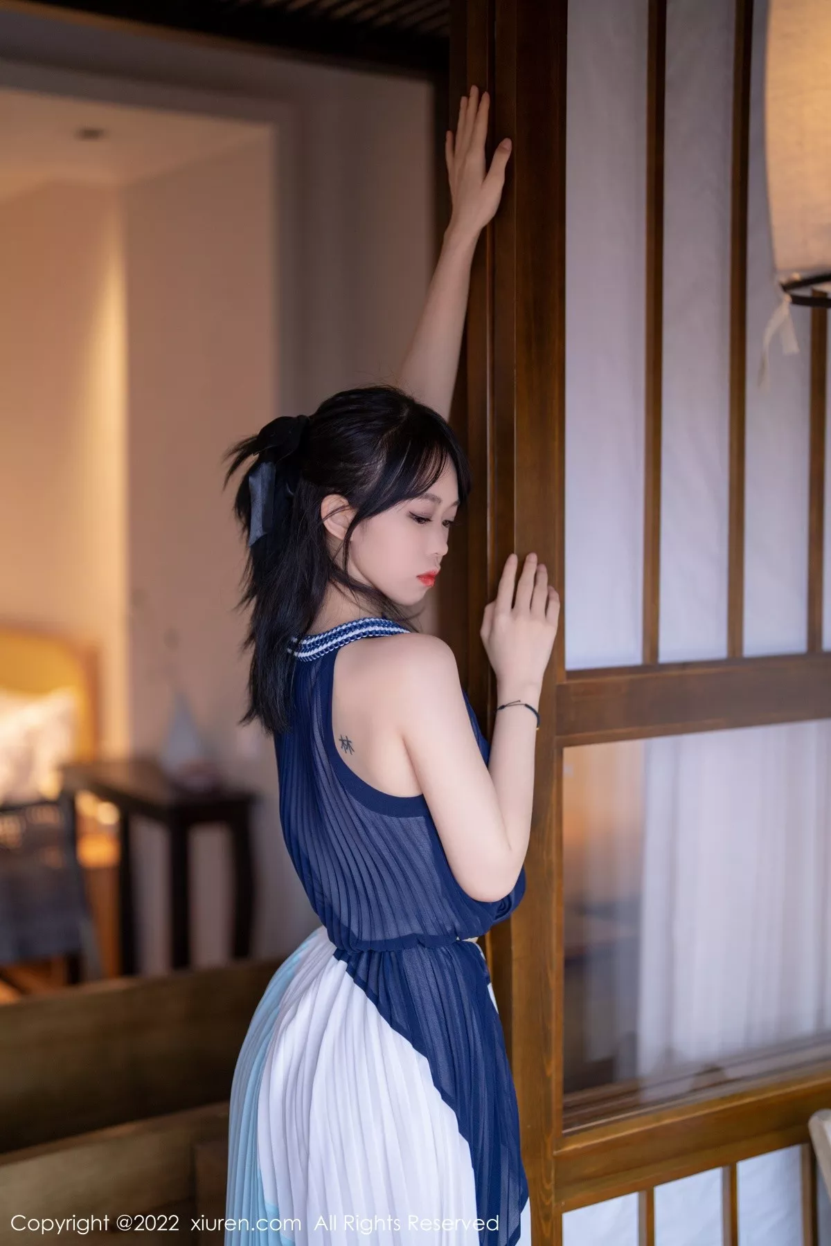 [XiuRen秀人网]第5327期奶瓶写真 [53P]-020