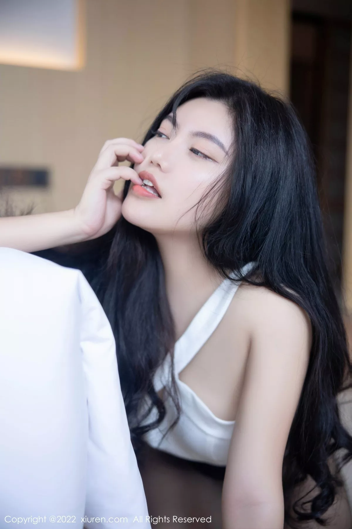 [XiuRen秀人网]第5518期吴小小写真 [69P]-037