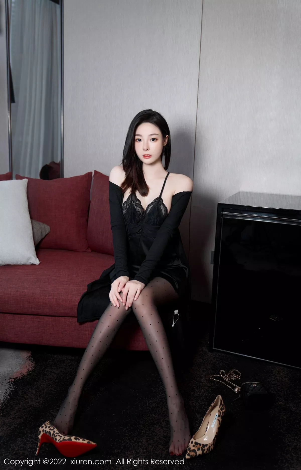 [XiuRen秀人网]第5529期是小逗逗写真 [92P]-041