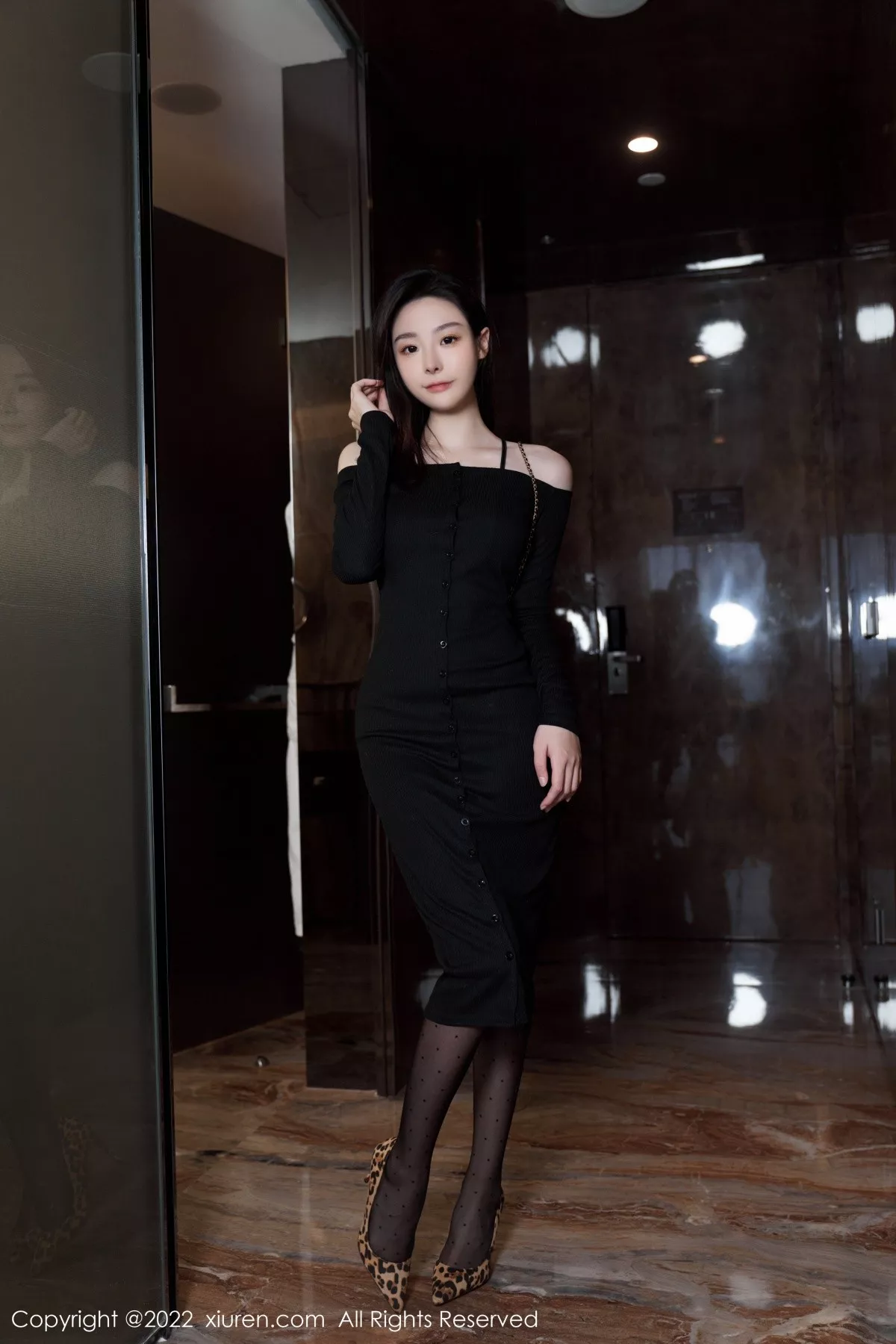 [XiuRen秀人网]第5529期是小逗逗写真 [92P]-009