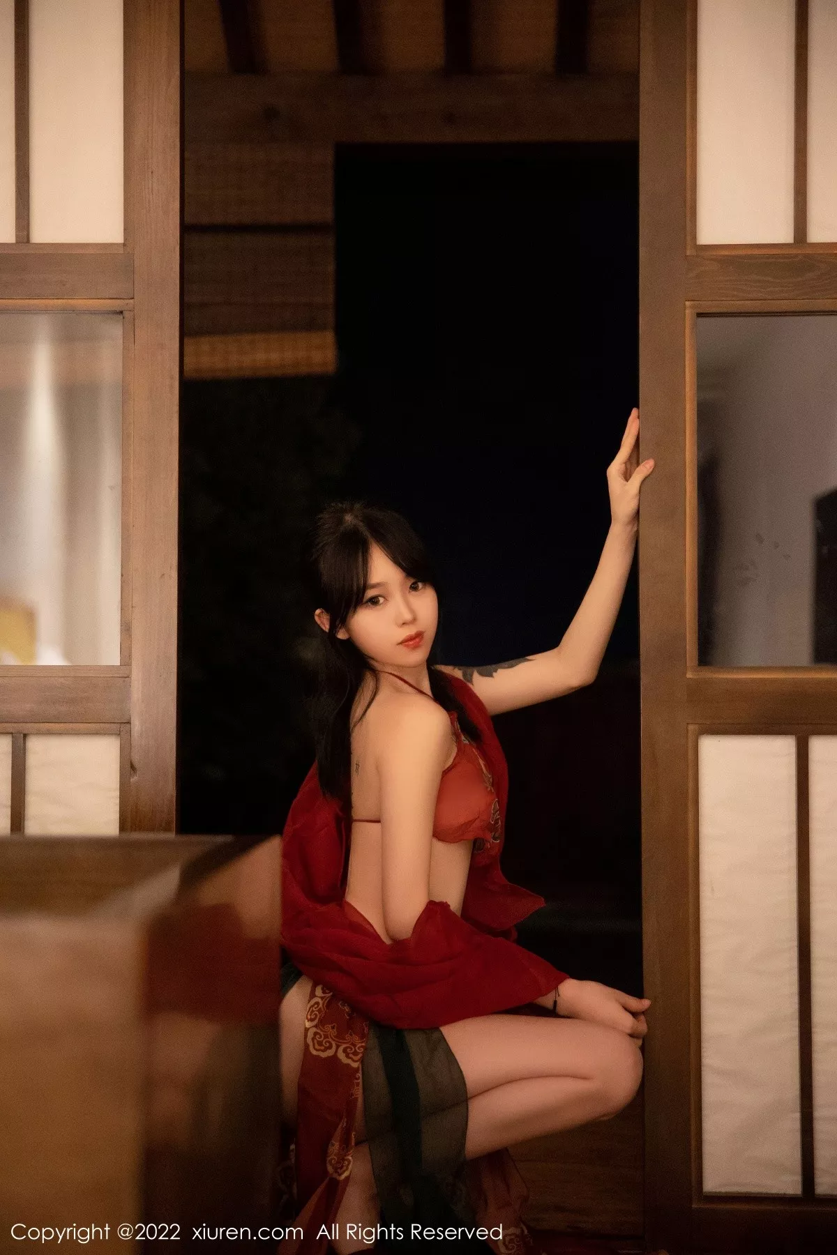 [XiuRen秀人网]第5527期奶瓶写真 [78P]-049