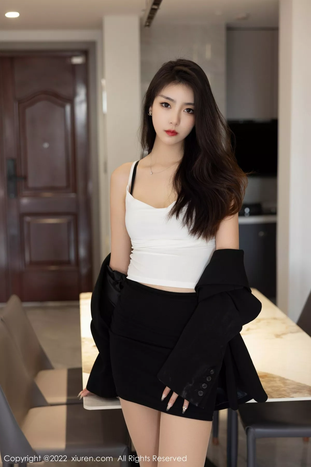 [XiuRen秀人网]第5530期可乐写真 [63P]-002