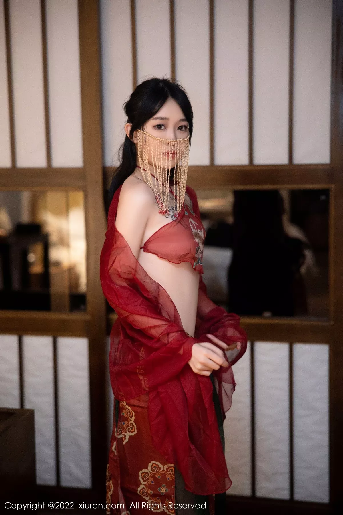 [XiuRen秀人网]第5527期奶瓶写真 [78P]-002