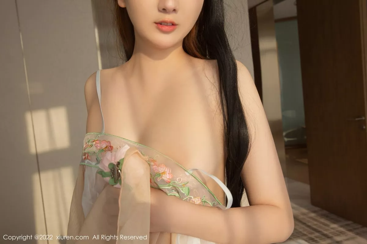 [XiuRen秀人网]第5556期江真真写真 [70P]-066