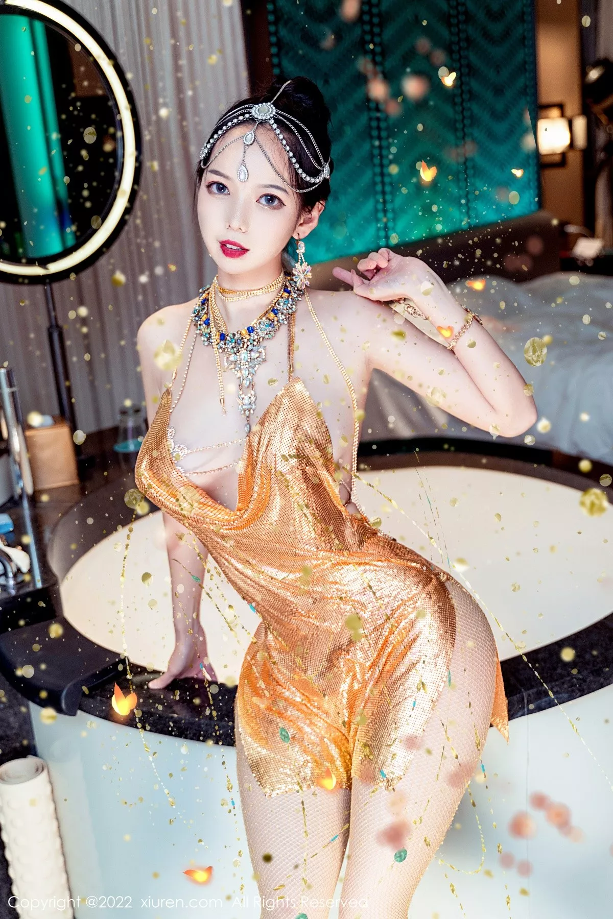 [XiuRen秀人网]第5559期大美妞儿写真 [62P]-002