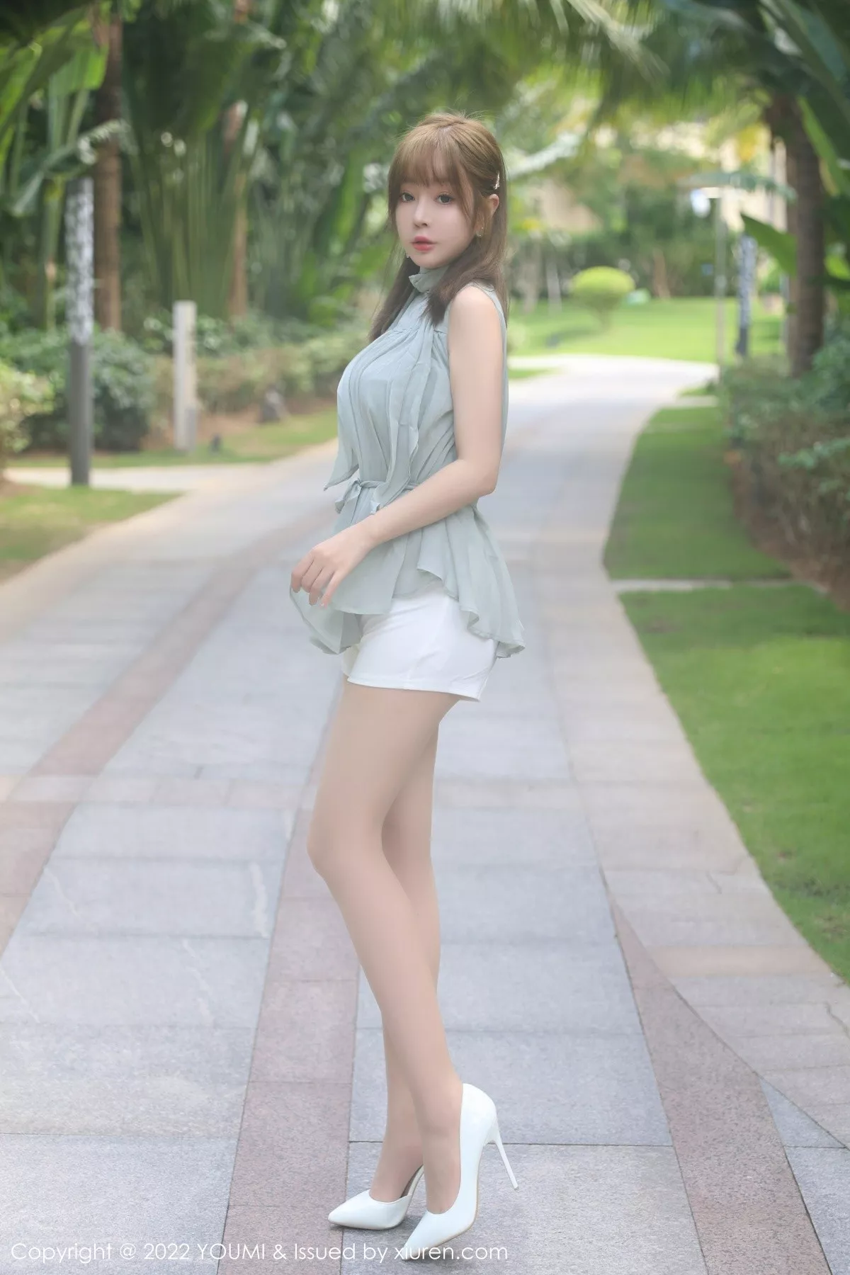 [YouMi尤蜜荟]第841期王雨纯写真 [71P]-001