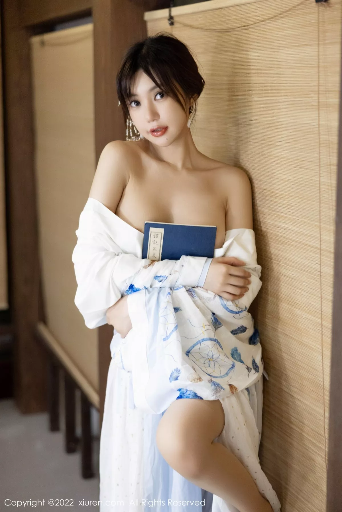 [XiuRen秀人网]第5569期绮里嘉写真 [75P]-031