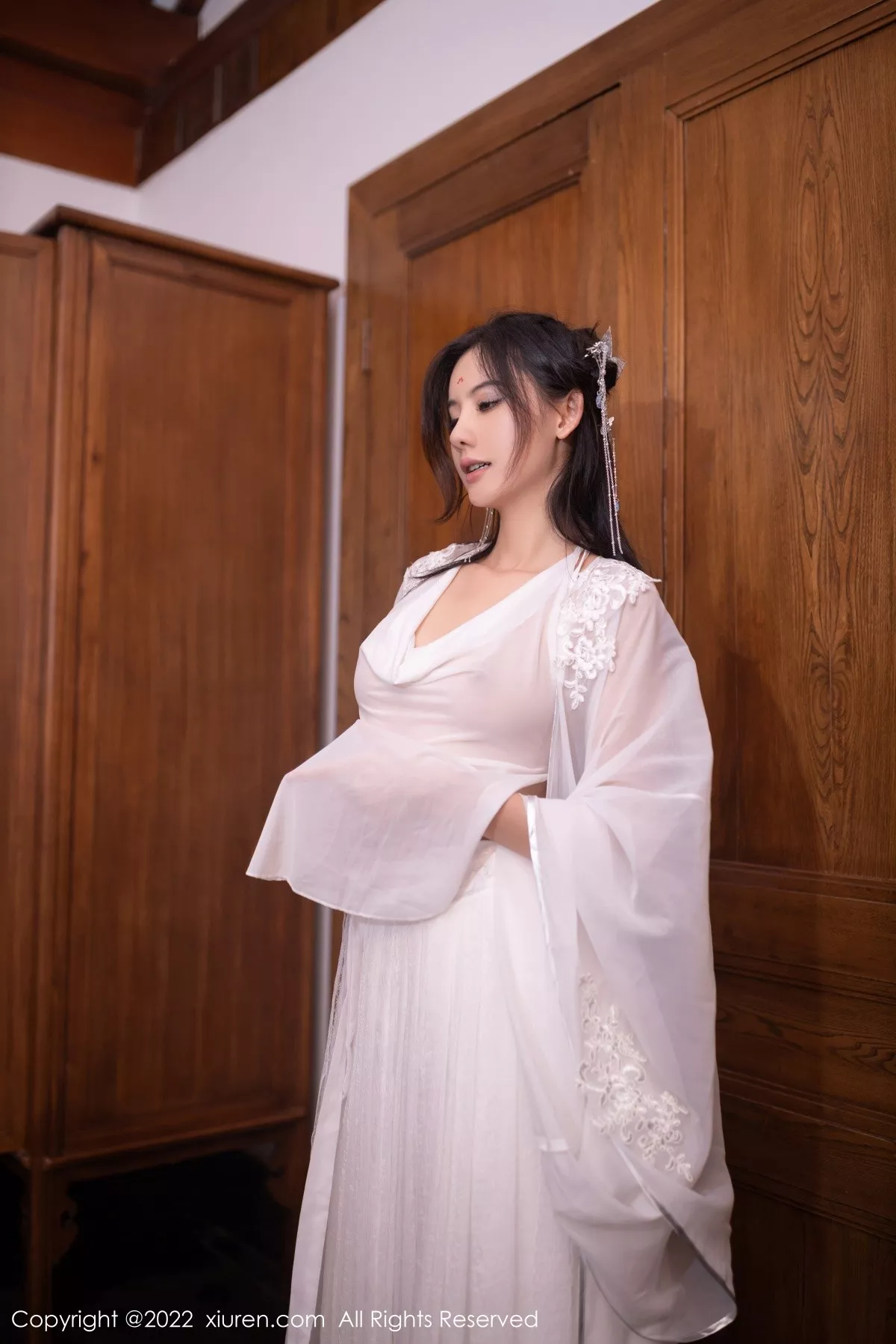 [XiuRen秀人网]第5573期就是阿朱啊写真 [85P]-009