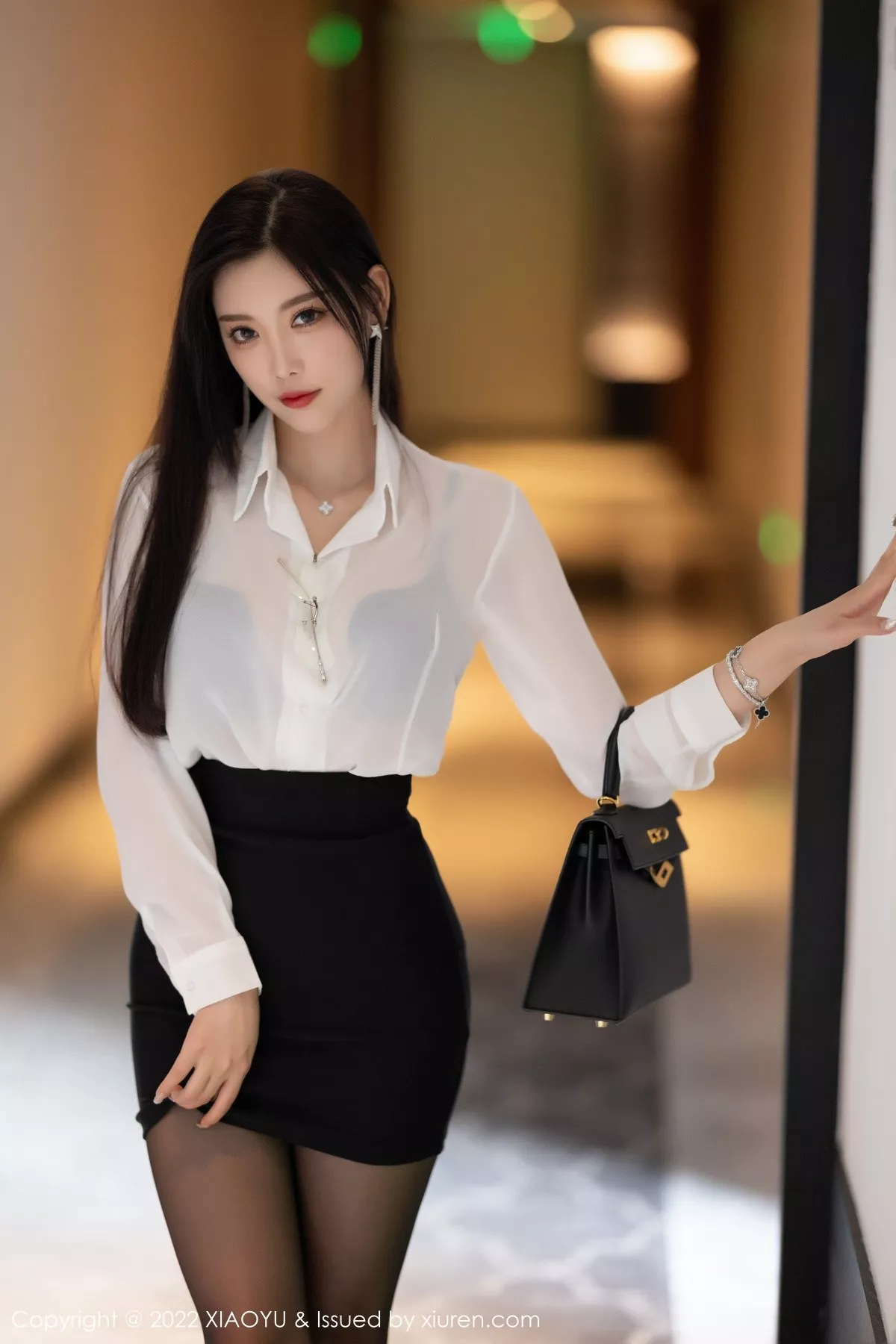 [XiaoYu画语界]第865期杨晨晨写真 [90P]-002
