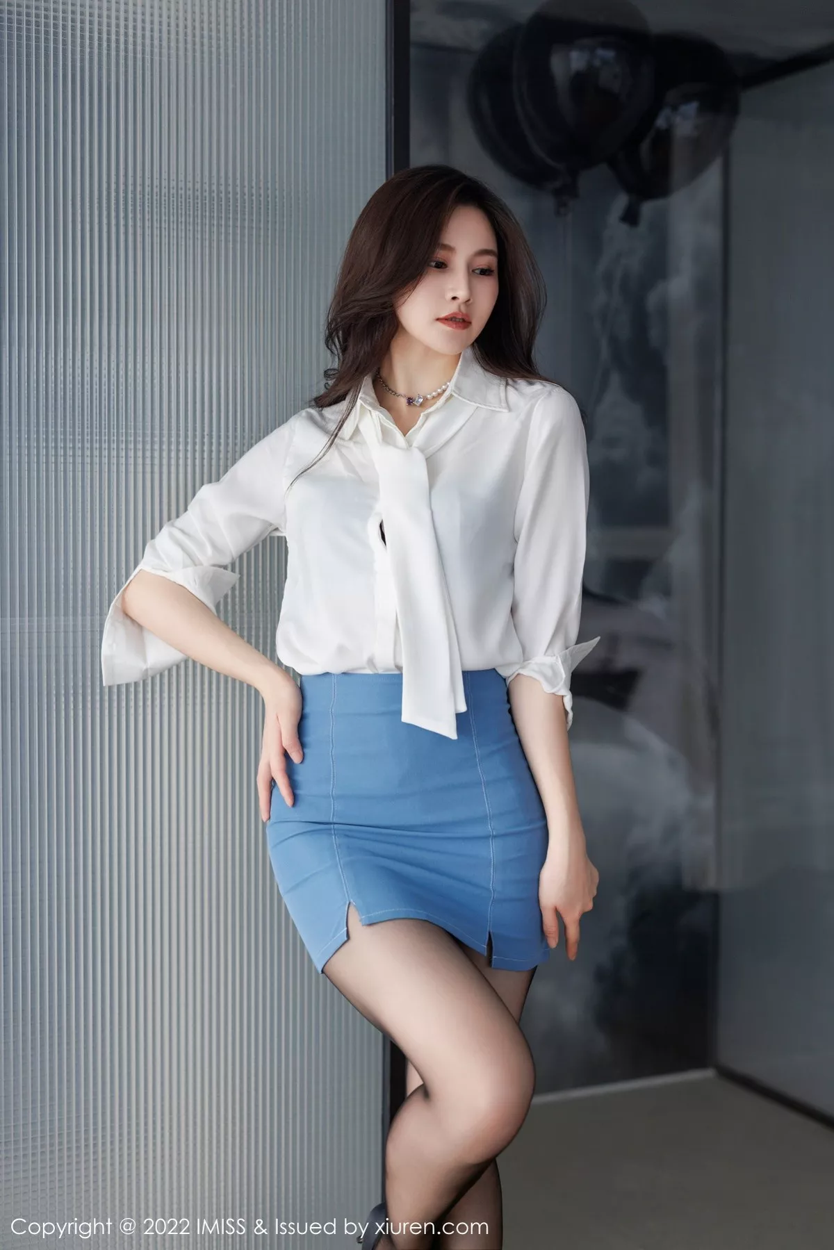 [Imiss爱蜜社]第700期Vanessa写真 [68P]-001