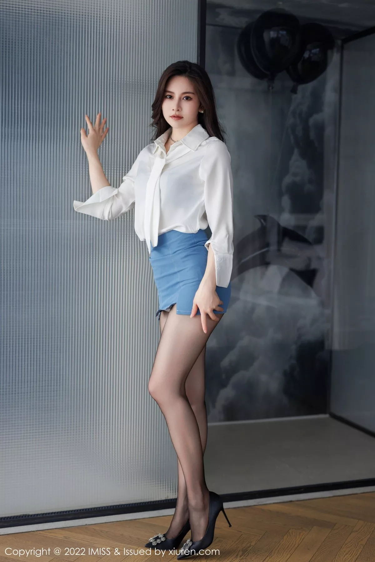 [Imiss爱蜜社]第700期Vanessa写真 [68P]-002
