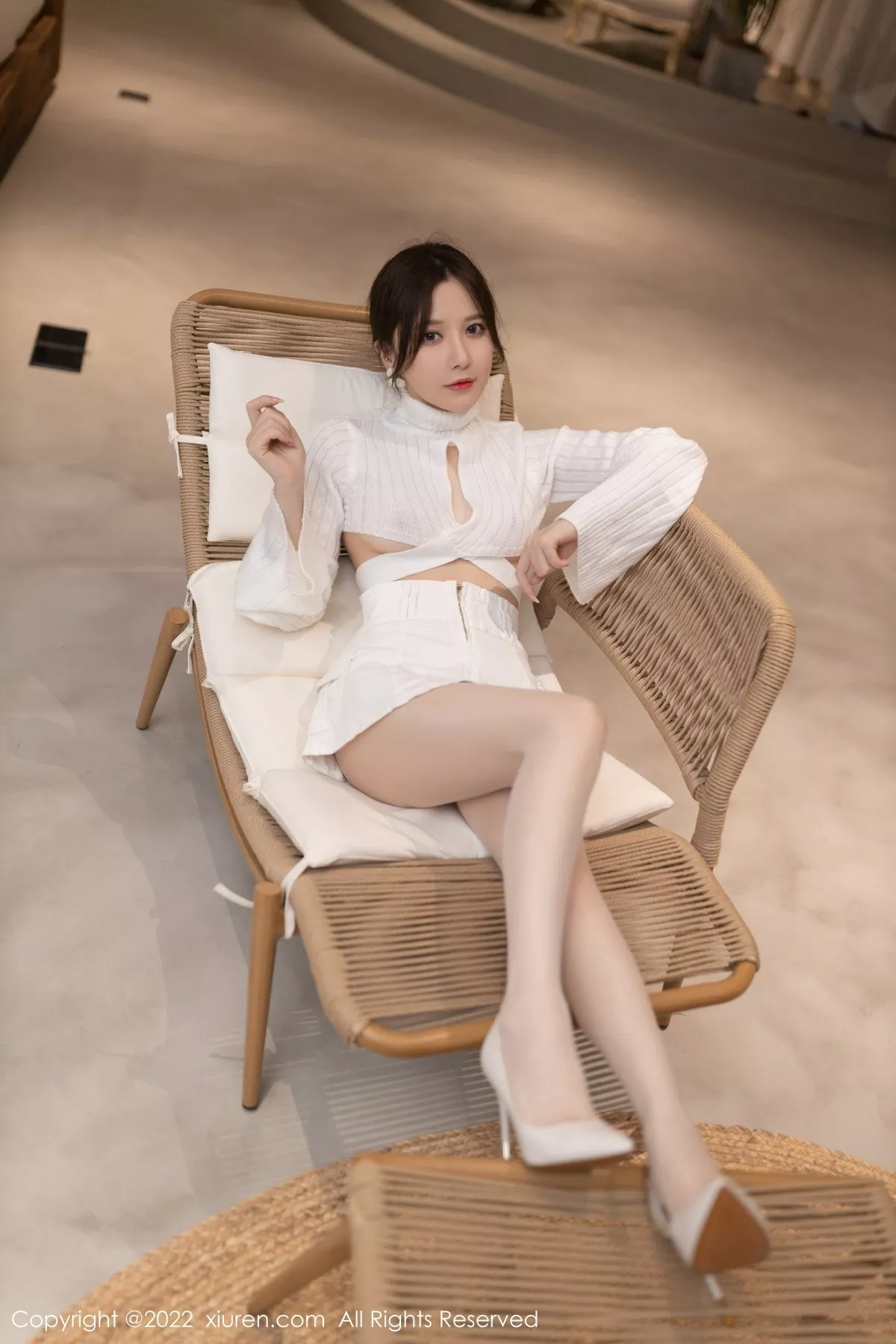 [XiuRen秀人网]第5503期鱼子酱写真 [81P]-001