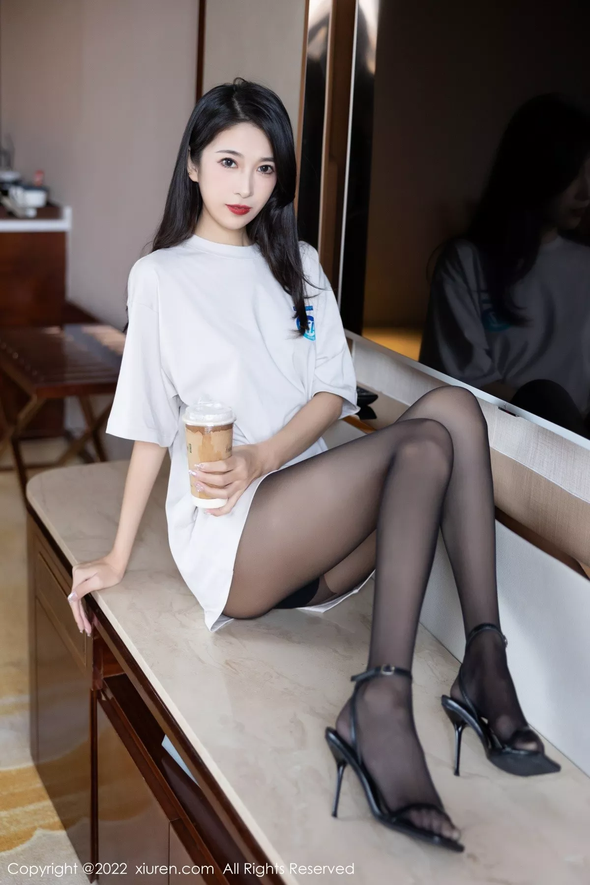 [XiuRen秀人网]第5507期林乐一写真 [80P]-004