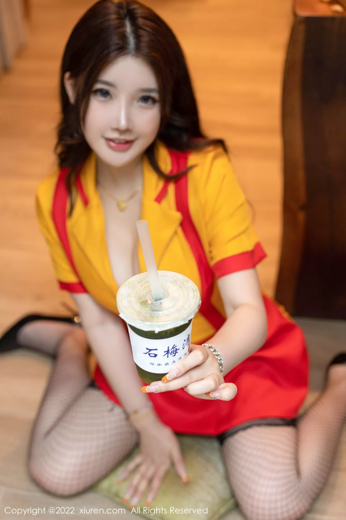 [XiuRen秀人网]第5509期小海臀写真 [56P]-015