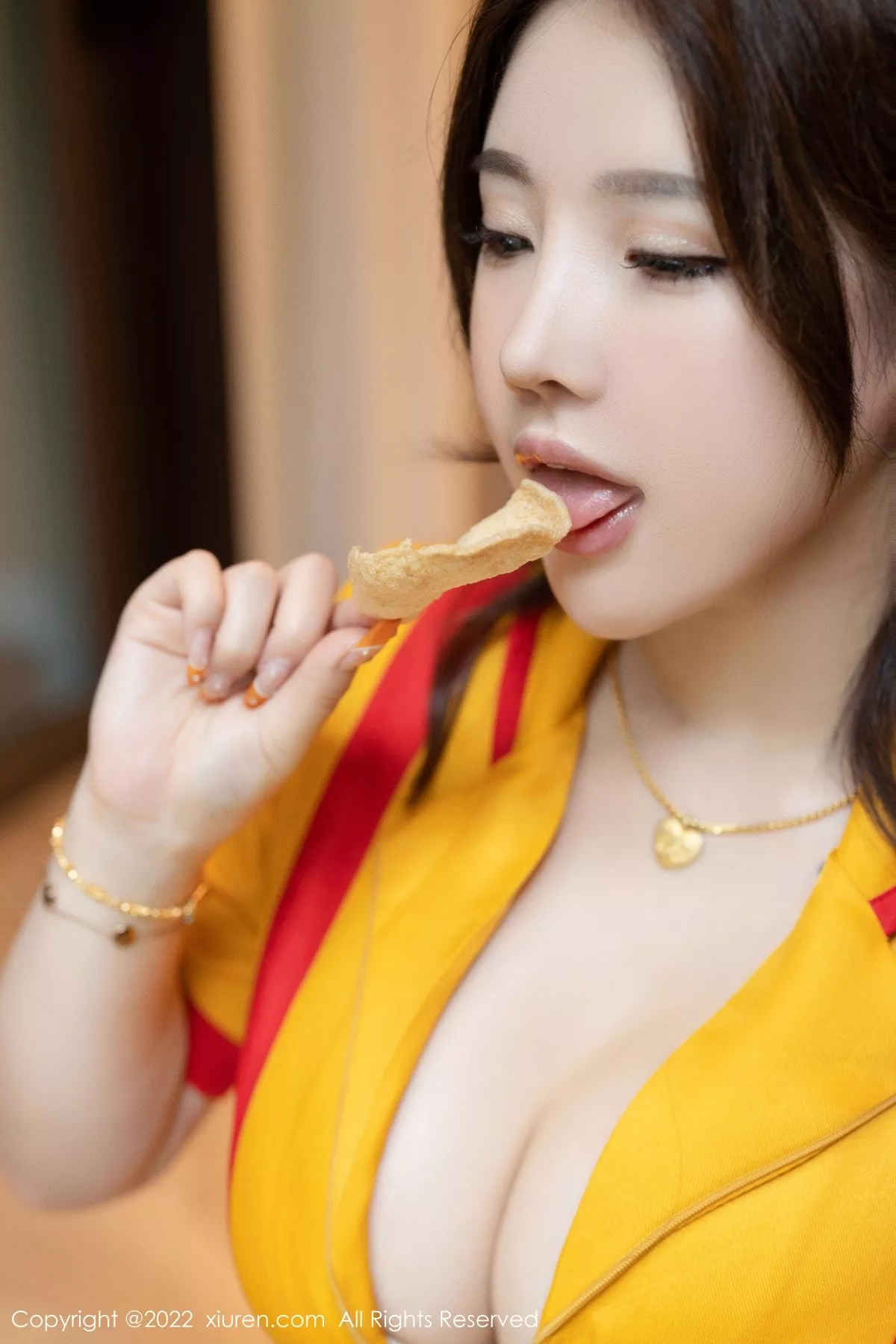 [XiuRen秀人网]第5509期小海臀写真 [56P]-011