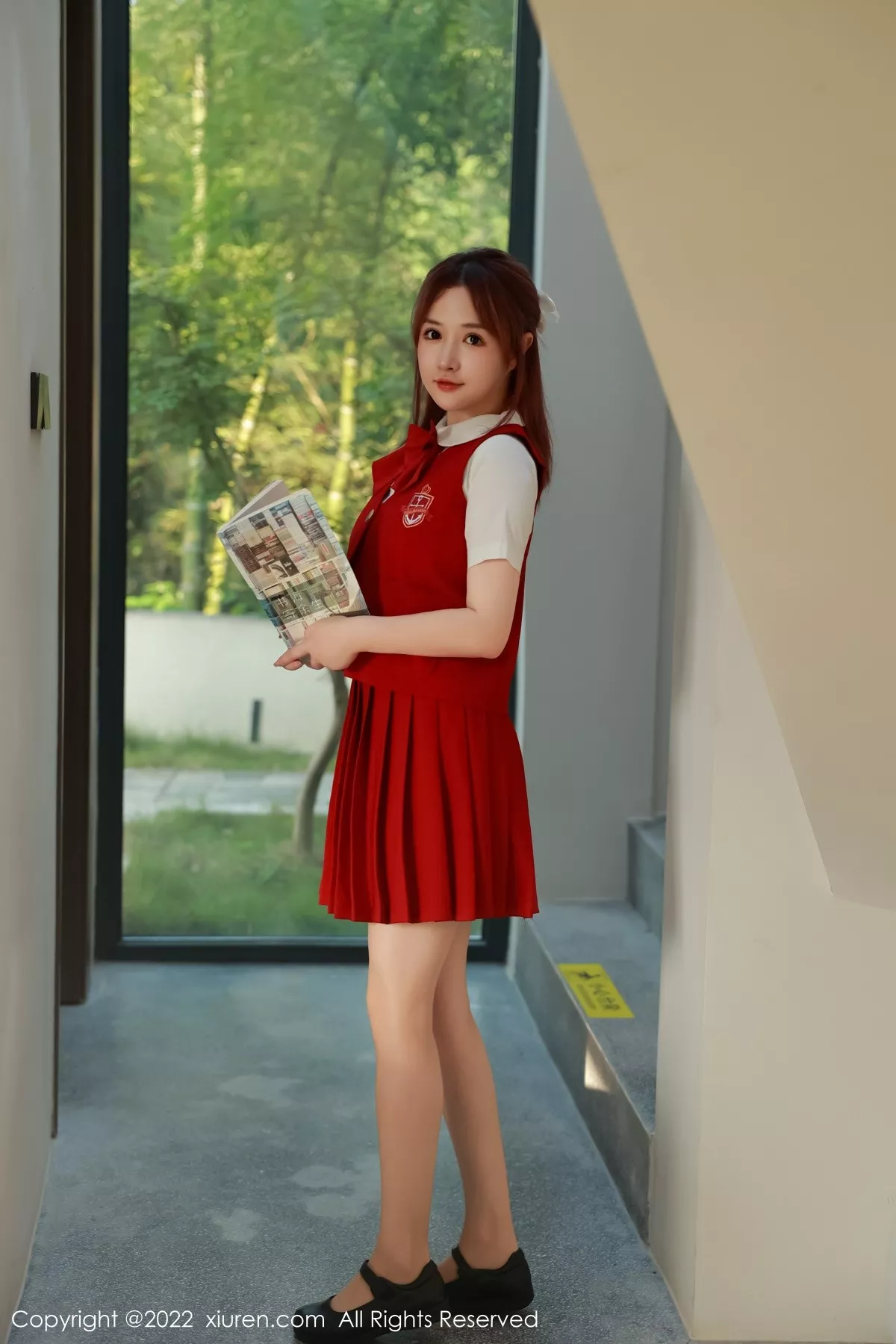 [XiuRen秀人网]第5652期养乐多写真 [56P]-001