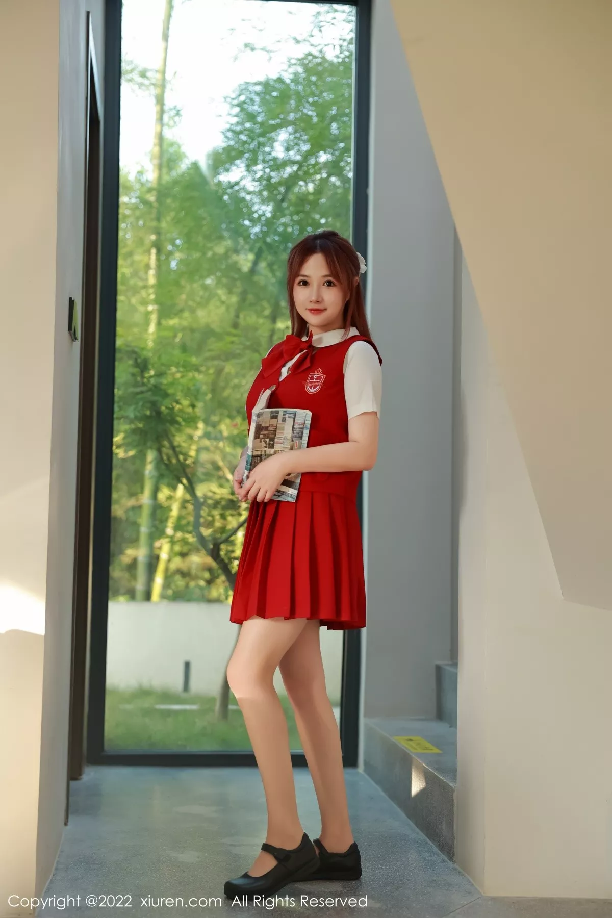 [XiuRen秀人网]第5652期养乐多写真 [56P]-002