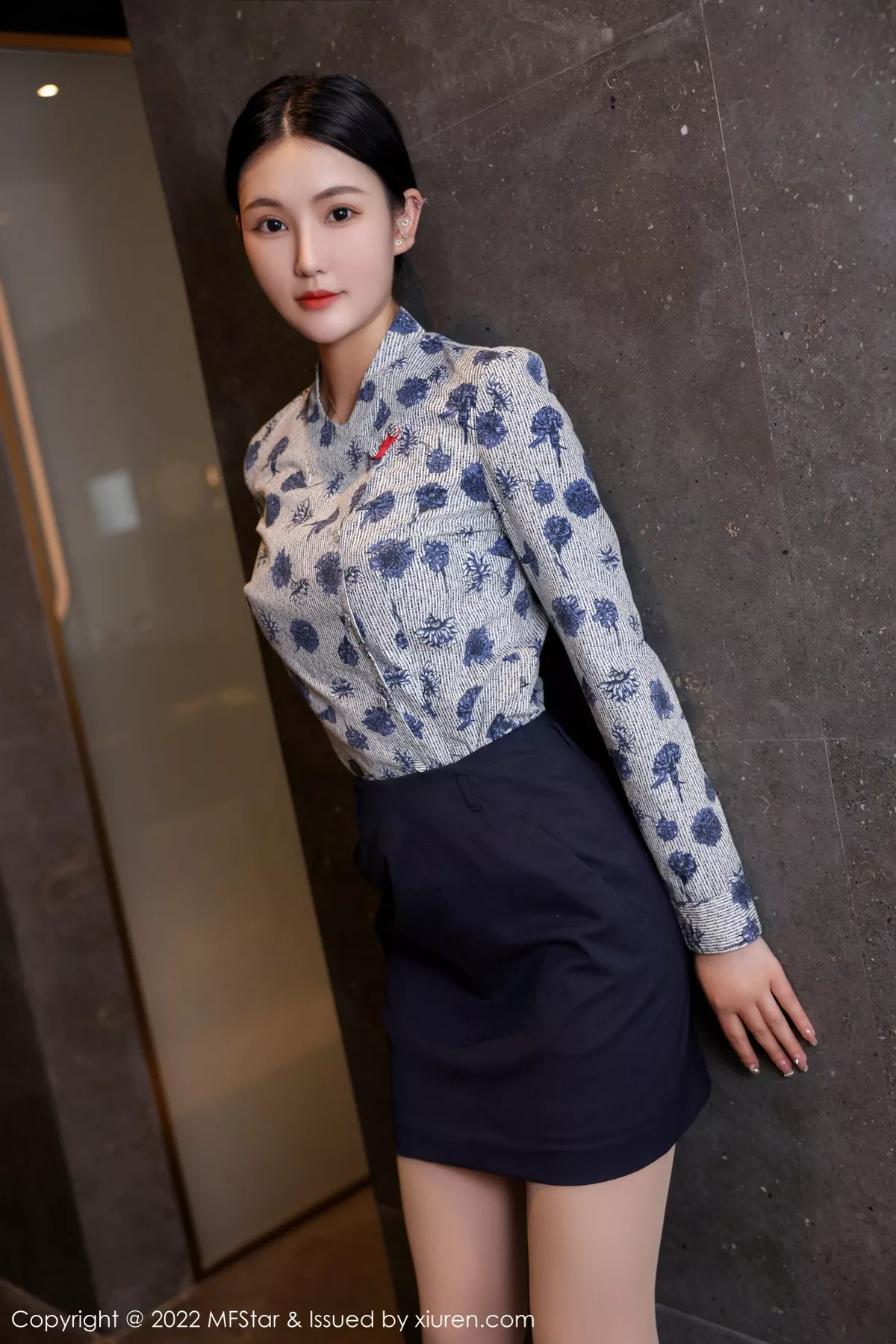 [MFStar模范学院]第569期西西里写真 [43P]-003