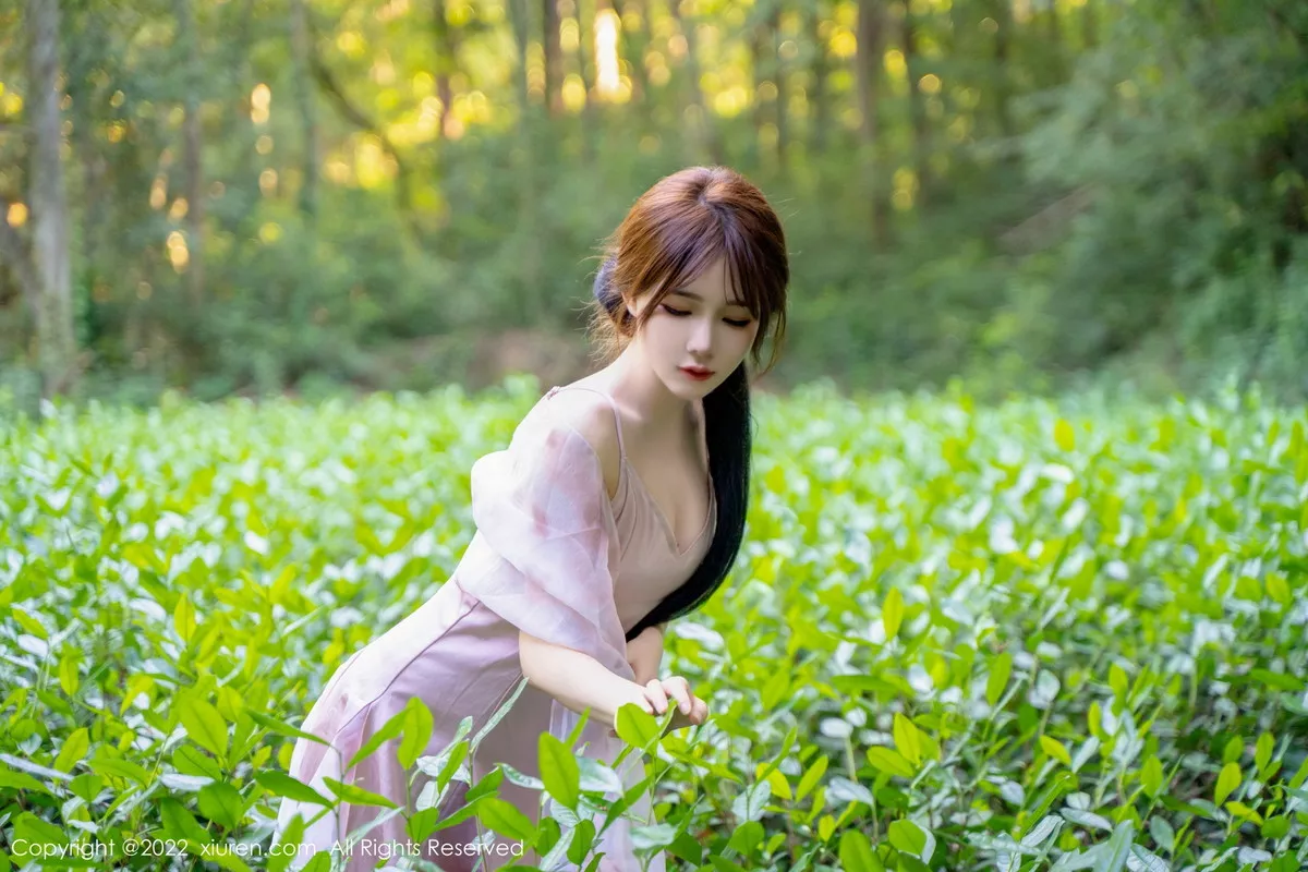 [XiuRen秀人网]第5690期婠婠么写真 [81P]-002