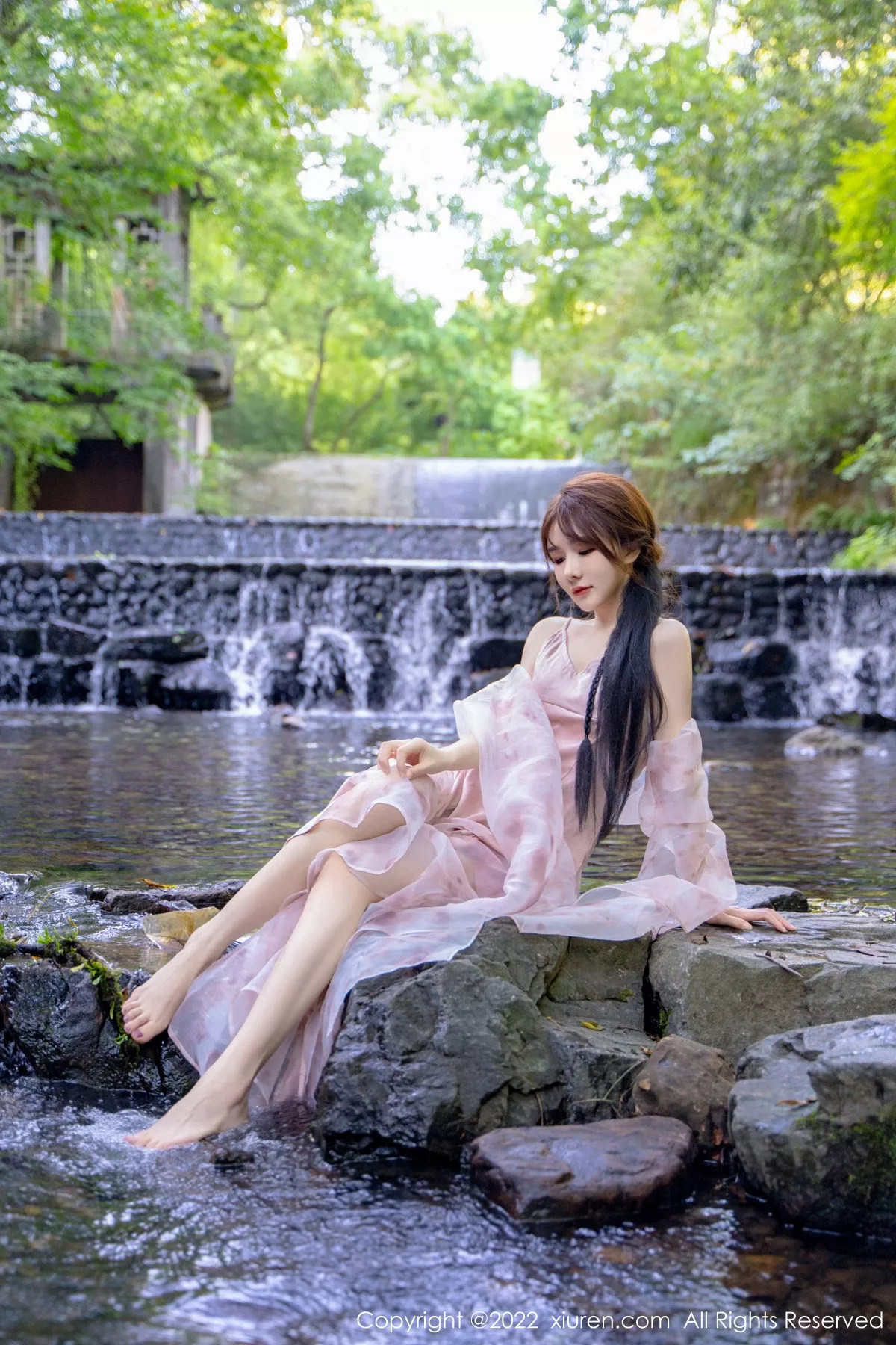 [XiuRen秀人网]第5690期婠婠么写真 [81P]-010