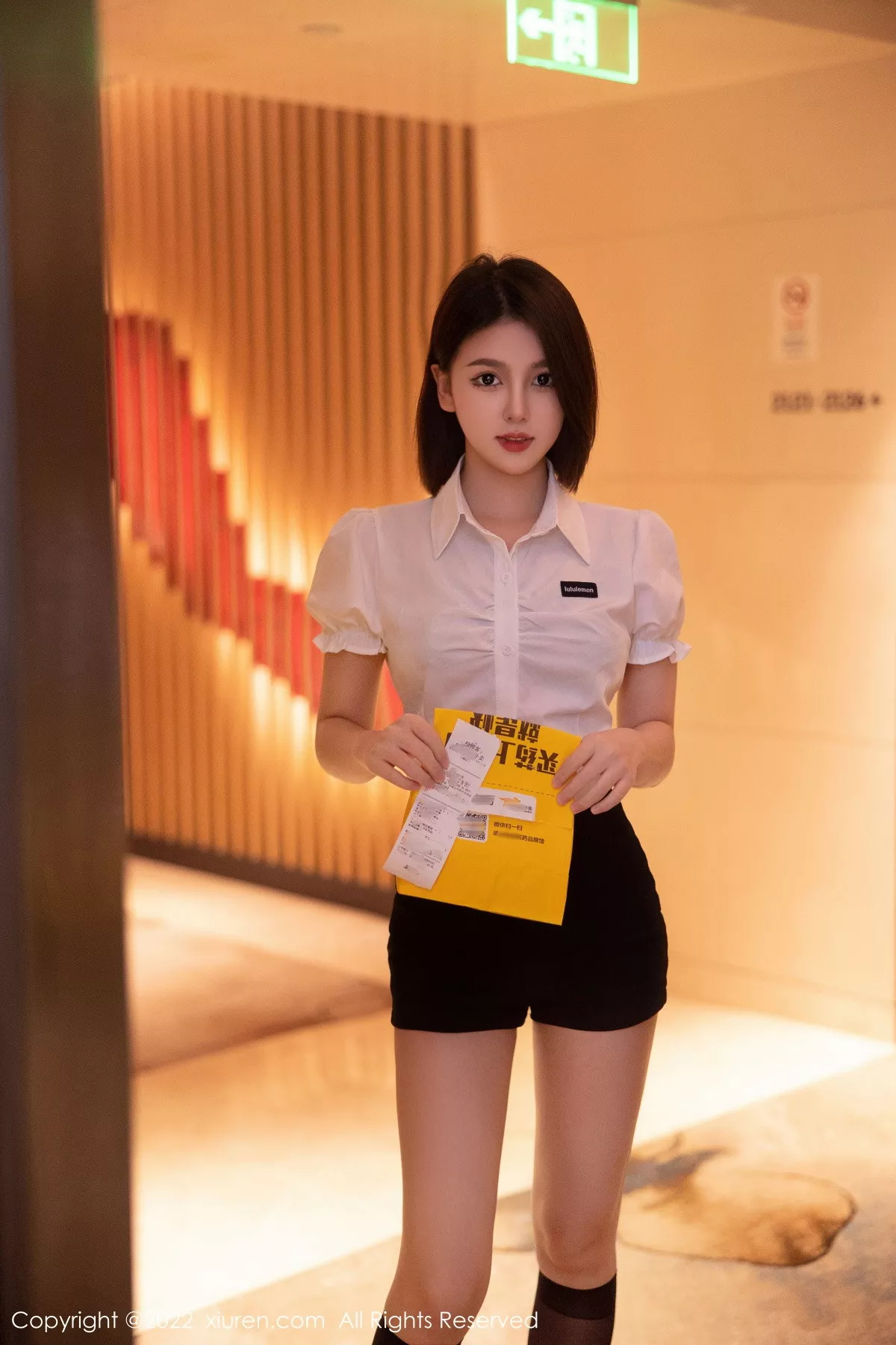 [XiuRen秀人网]第5702期美羊羊写真 [88P]-001