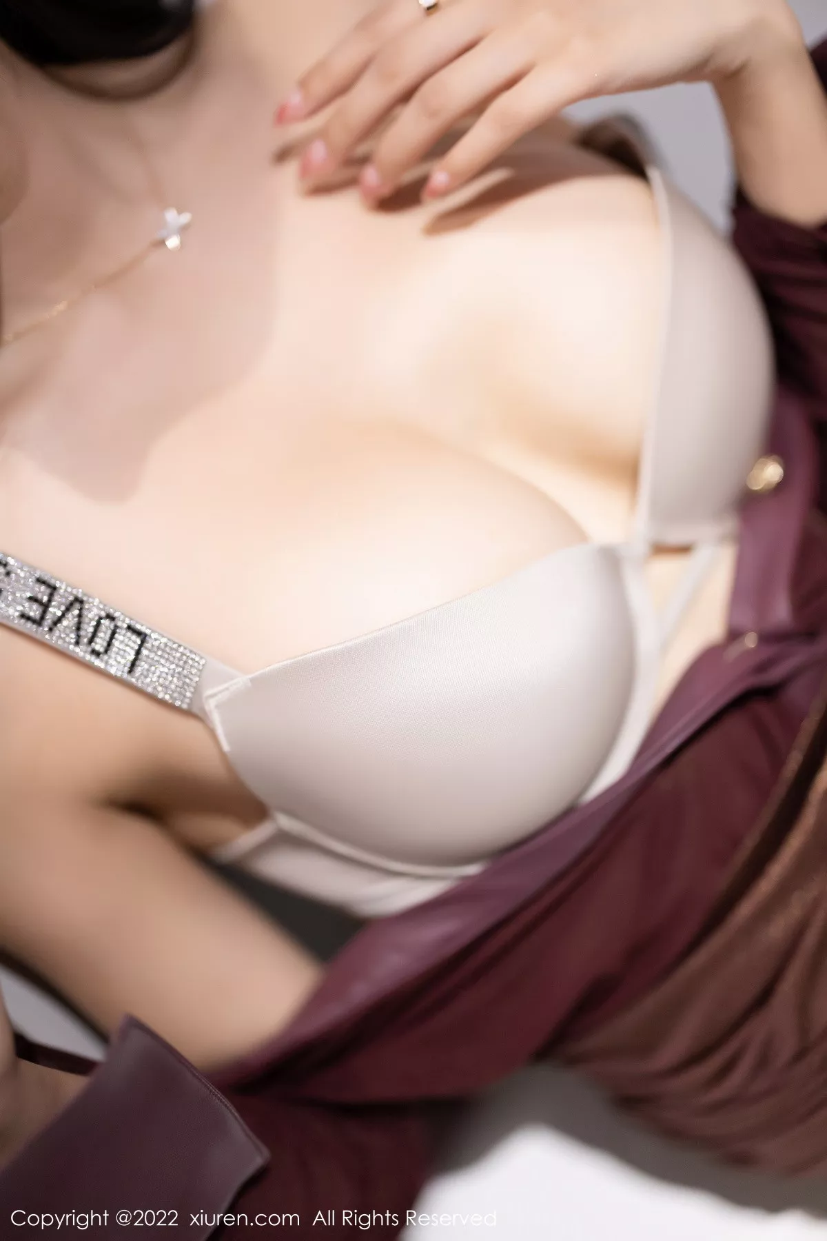 [XiuRen秀人网]第5707期王馨瑶写真 [90P]-044