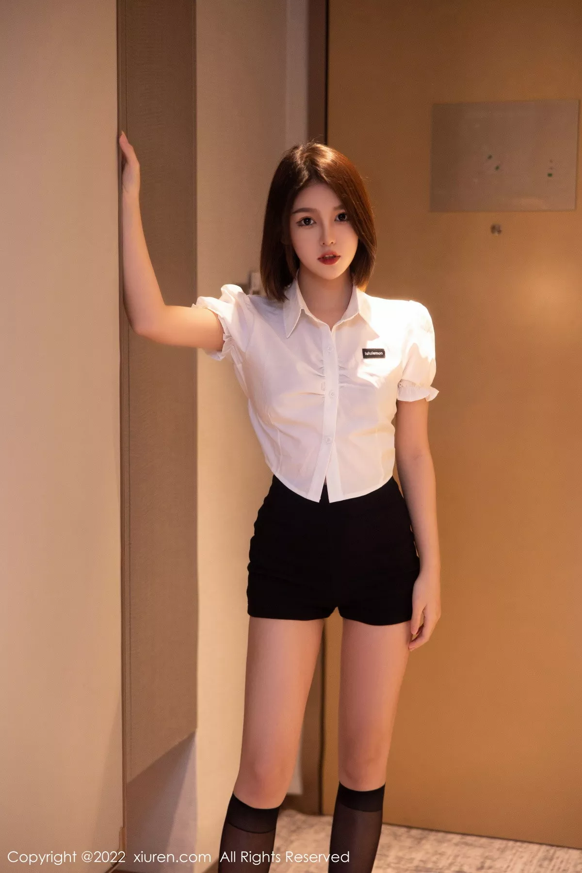 [XiuRen秀人网]第5702期美羊羊写真 [88P]-009