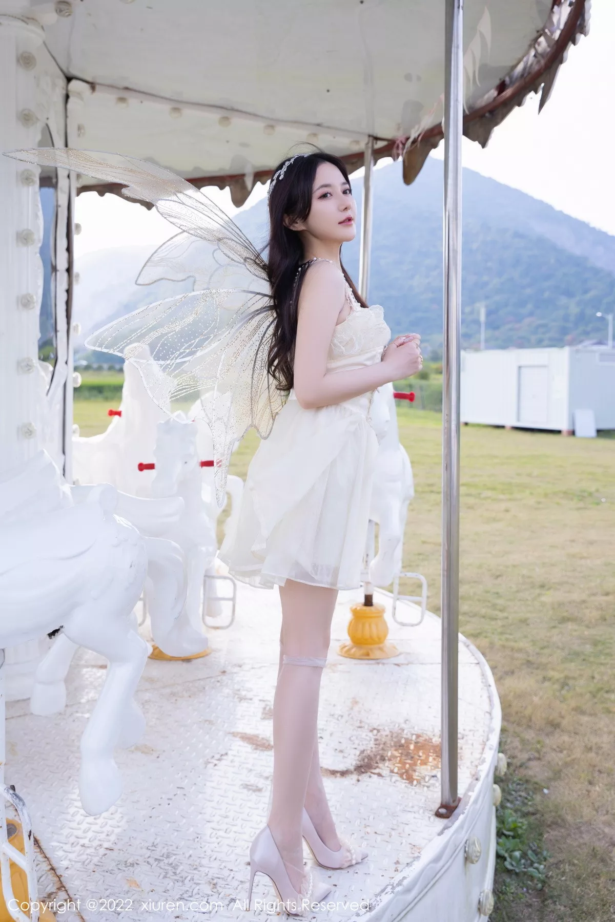 [XiuRen秀人网]第5715期鱼子酱写真 [82P]-007