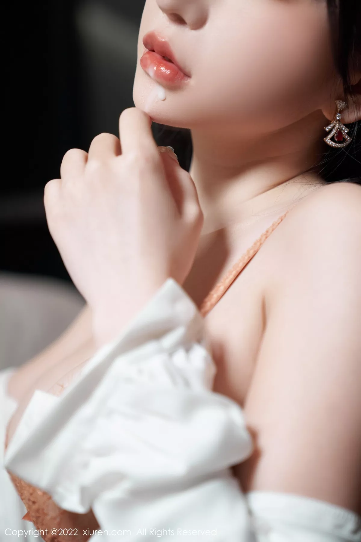 [XiuRen秀人网]第5716期周于希写真 [85P]-061