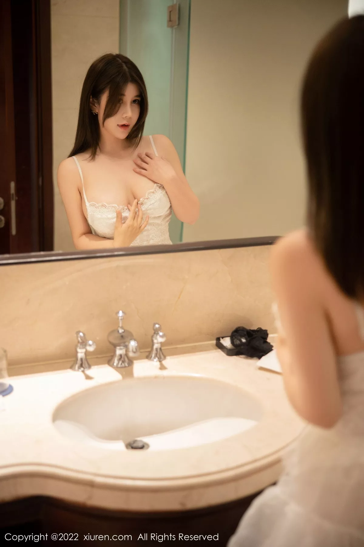 [XiuRen秀人网]第5719期周jojobaby写真 [83P]-014