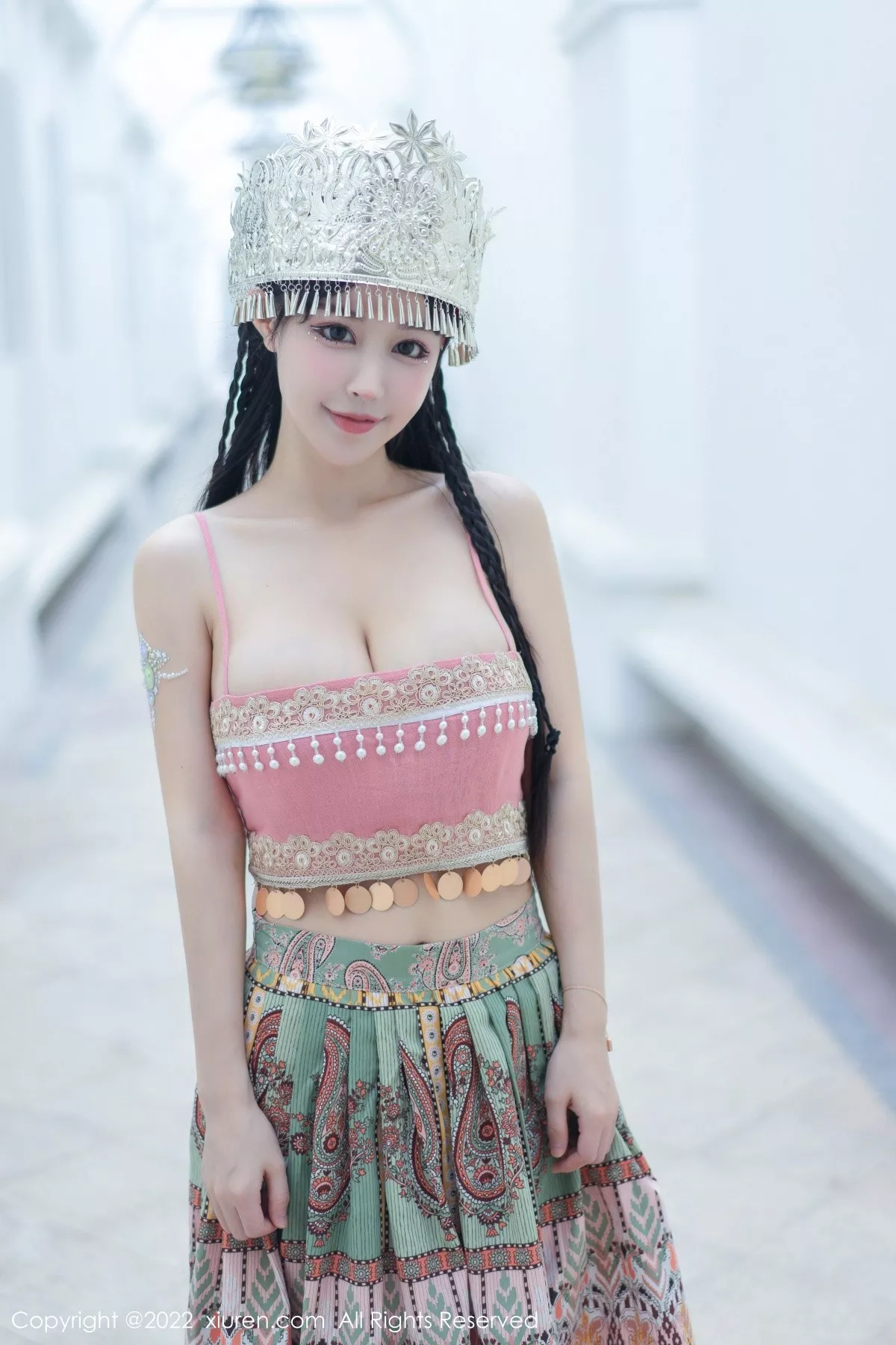 [XiuRen秀人网]第5615期朱可儿写真 [70P]-001