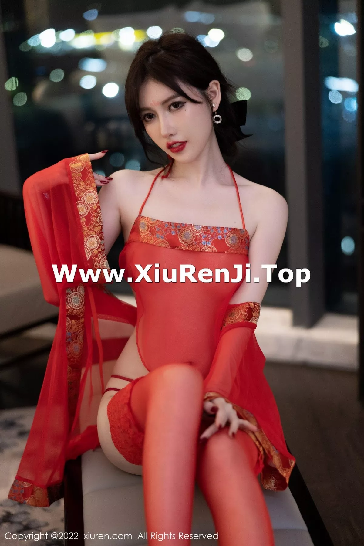 [XiuRen秀人网]第5619期美桃酱写真 [72P]-044