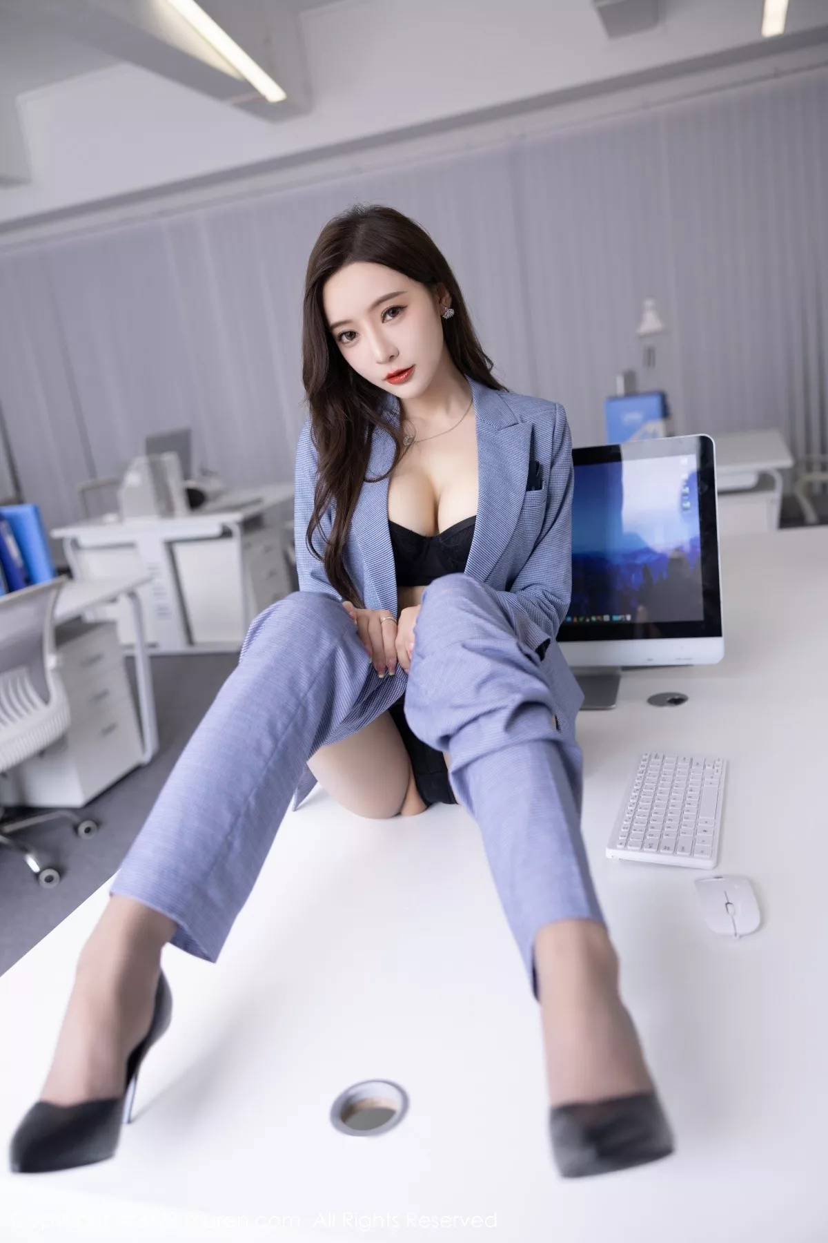 [XiuRen秀人网]第5629期王馨瑶写真 [82P]-052