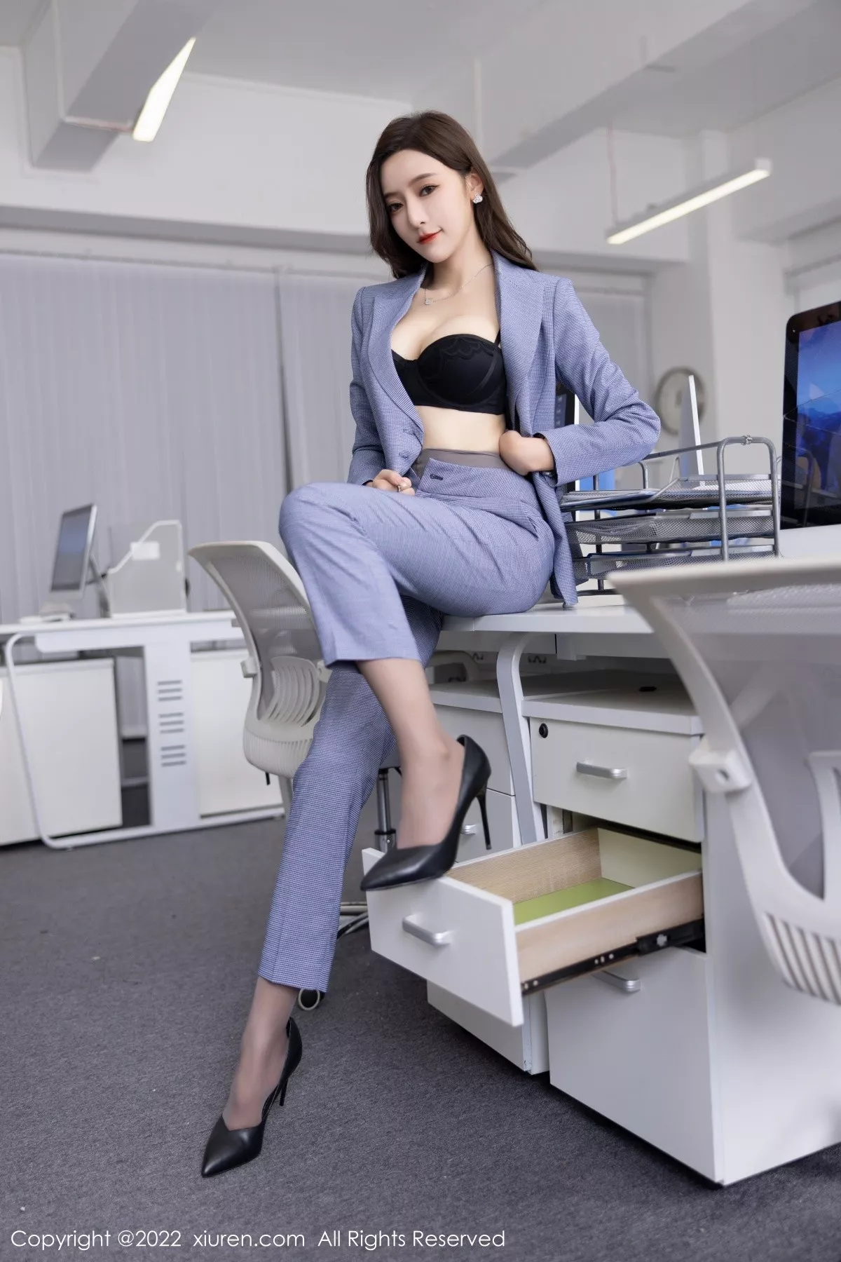 [XiuRen秀人网]第5629期王馨瑶写真 [82P]-031