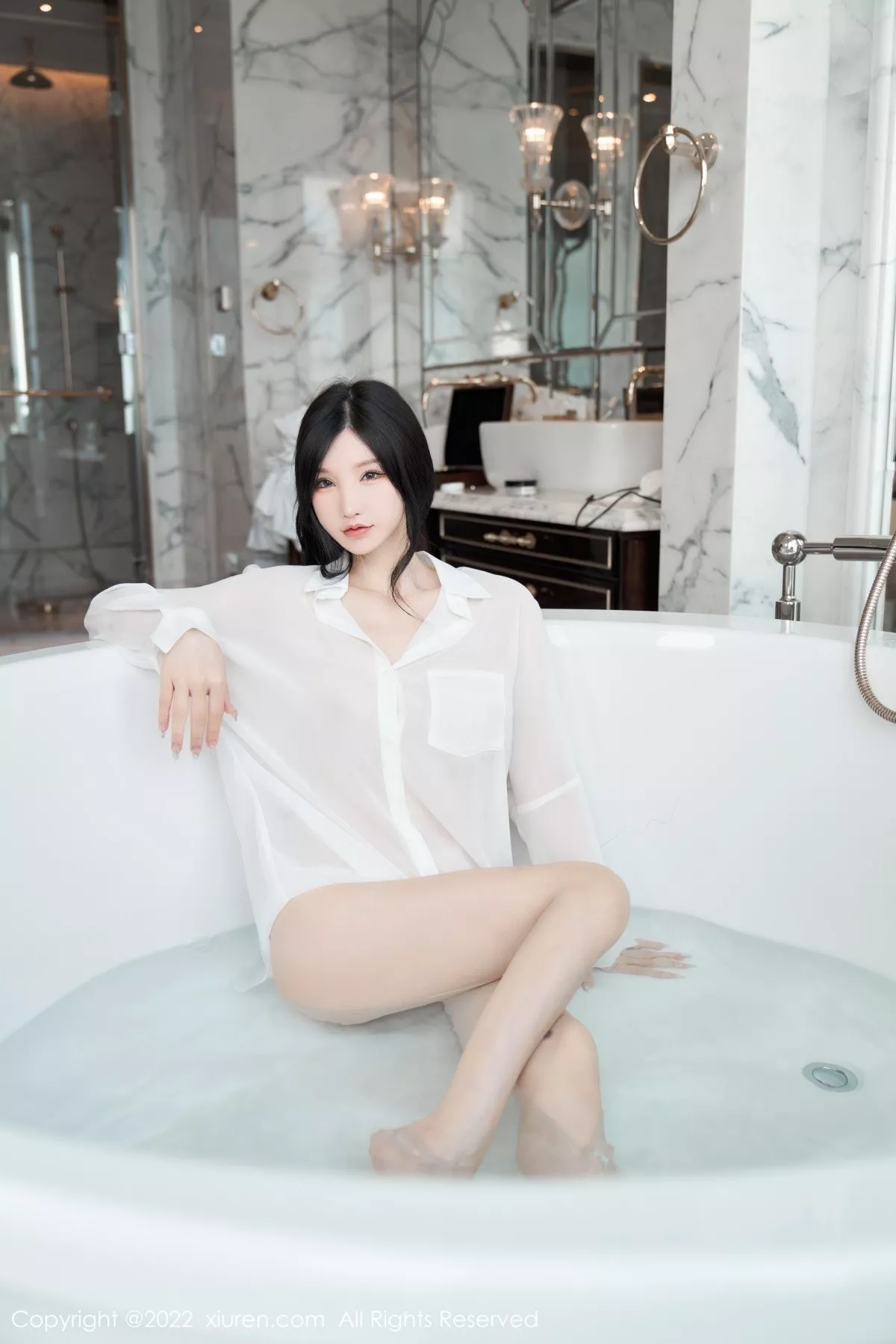 [XiuRen秀人网]第5638期周于希写真 [84P]-043