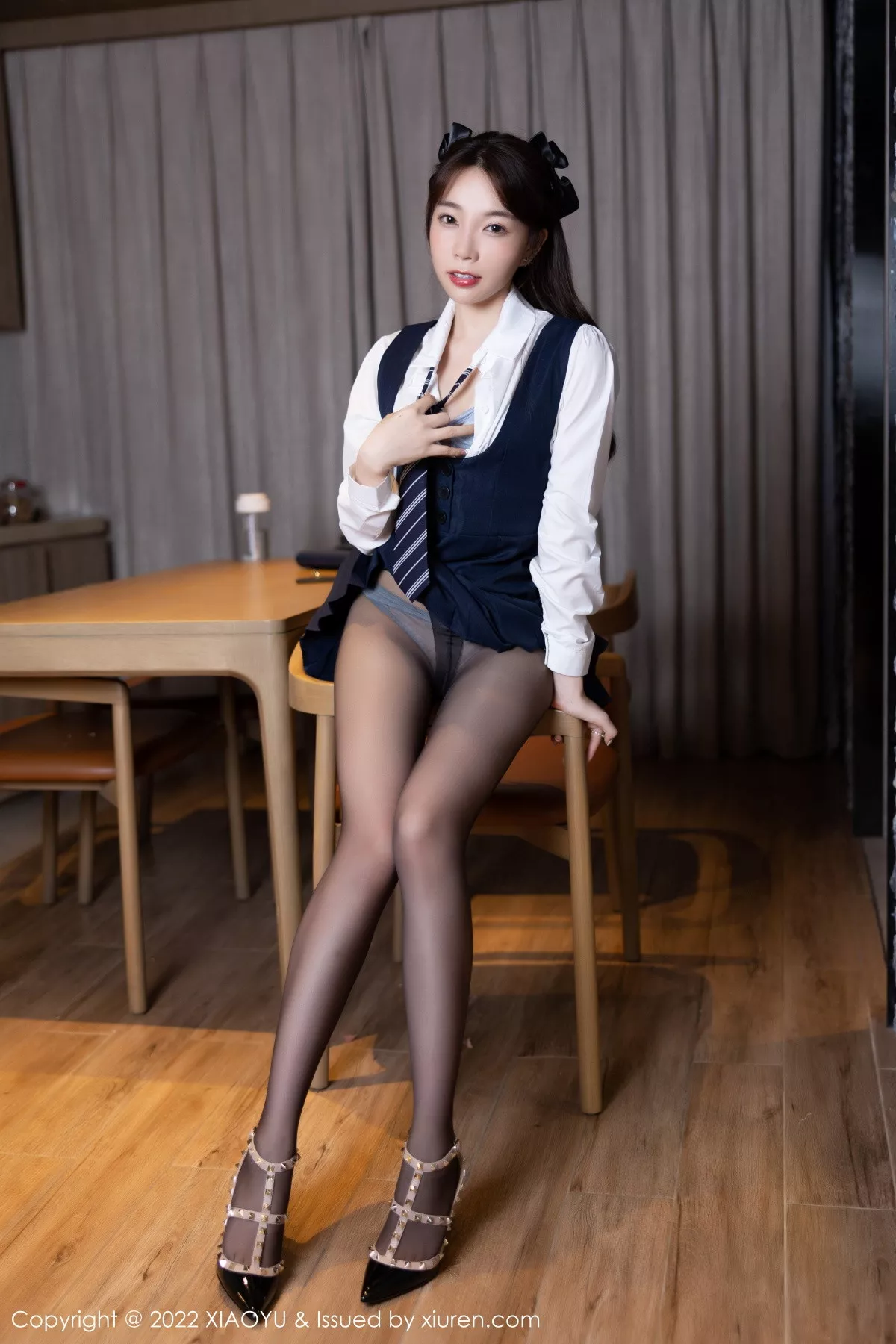 [XiaoYu画语界]第894期徐莉芝写真 [72P]-026
