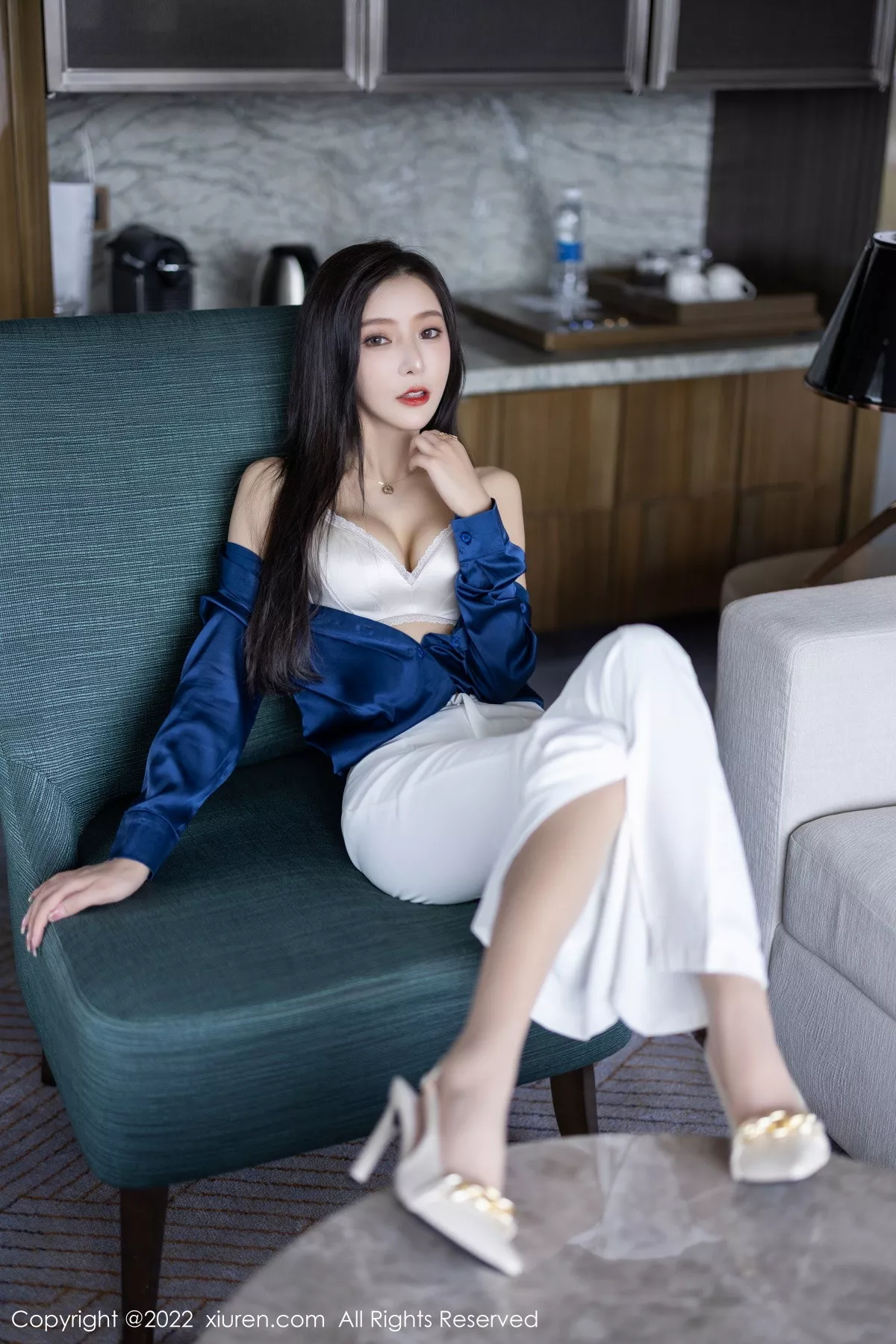 [XiuRen秀人网]第5790期王馨瑶写真 [90P]-033
