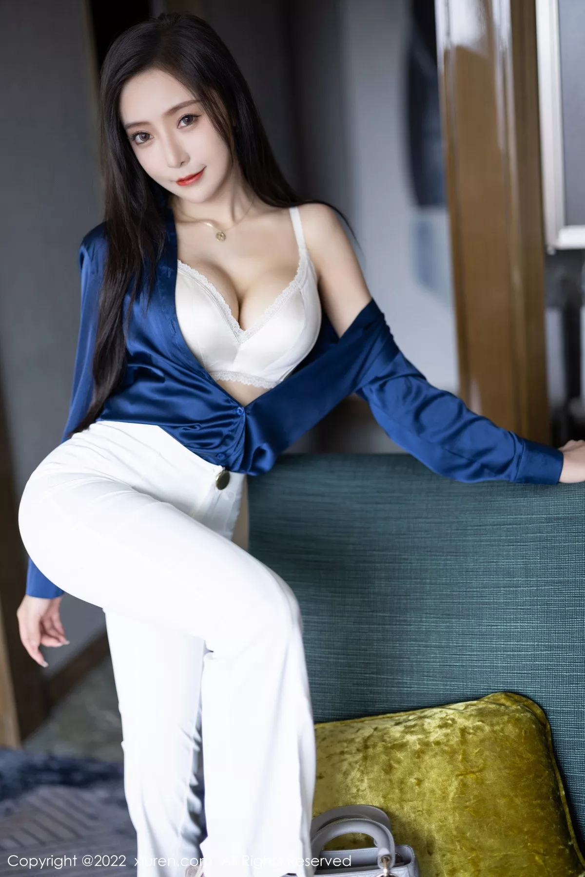 [XiuRen秀人网]第5790期王馨瑶写真 [90P]-024