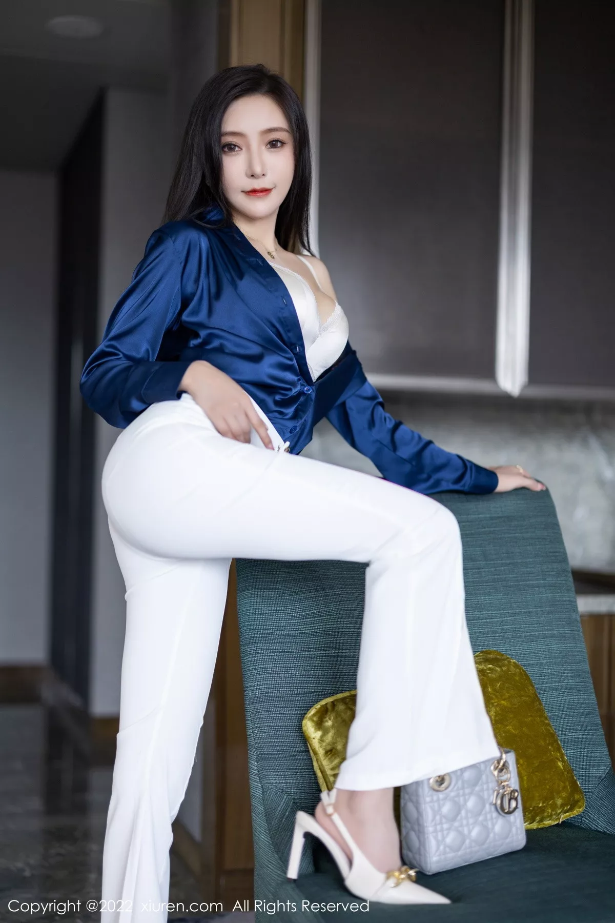 [XiuRen秀人网]第5790期王馨瑶写真 [90P]-026