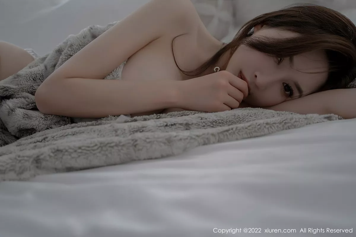 [XiuRen秀人网]第5787期奶瓶土肥圆写真 [94P]-076