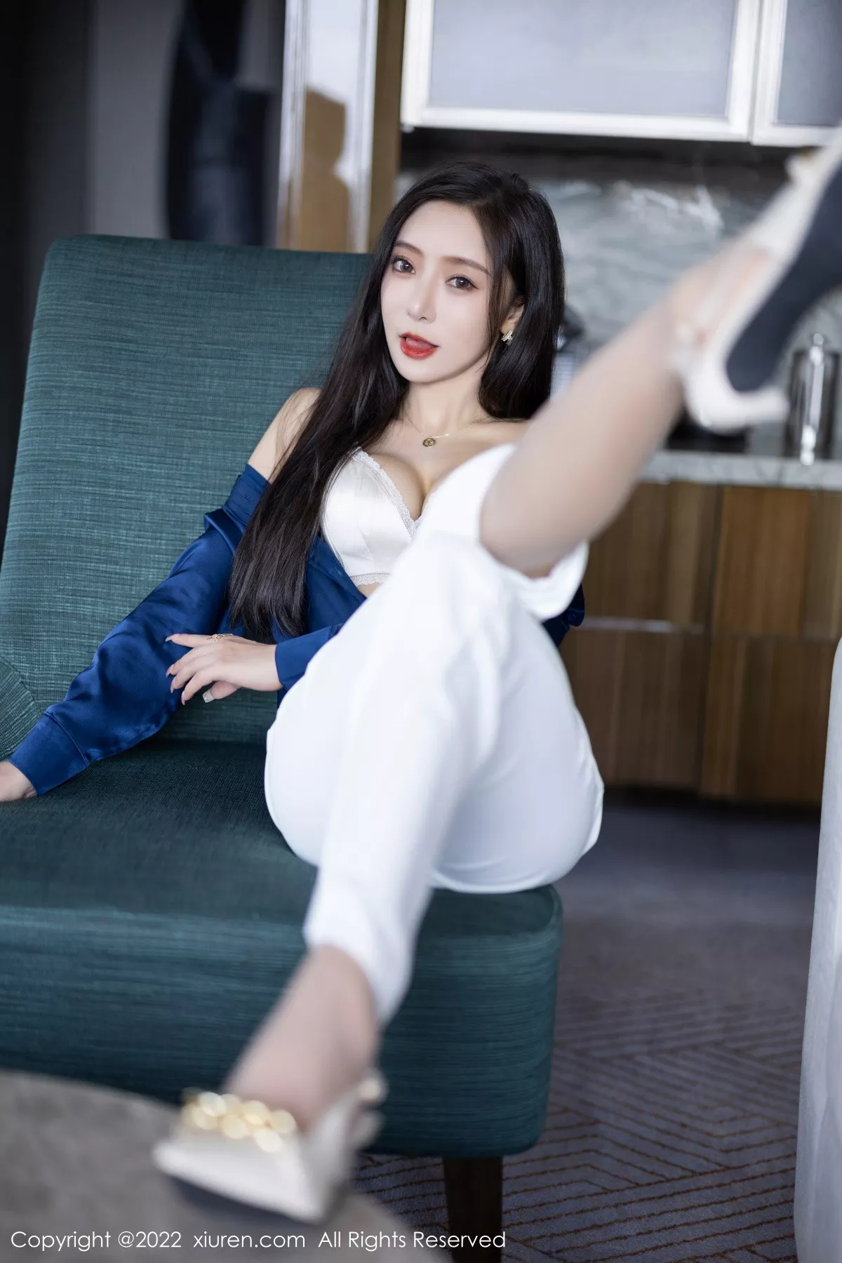[XiuRen秀人网]第5790期王馨瑶写真 [90P]-035