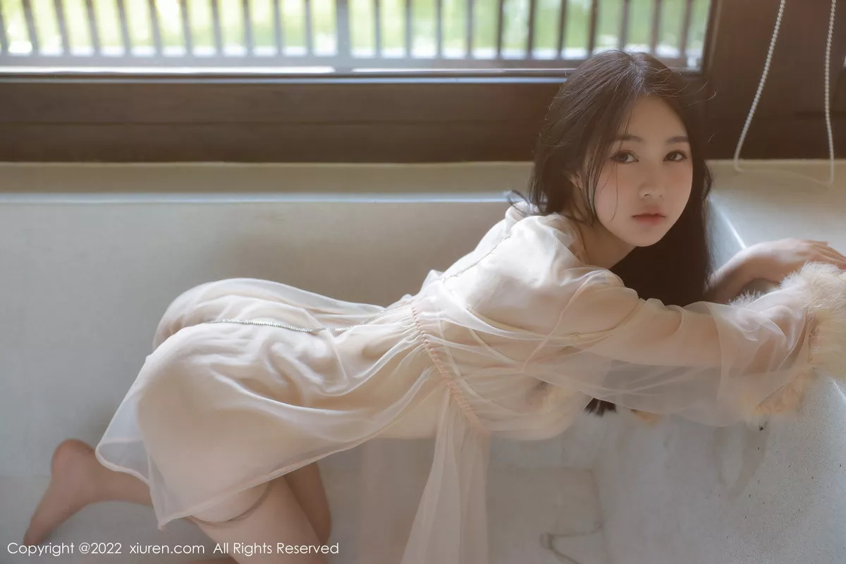 [XiuRen秀人网]第5796期谢晚晚写真 [58P]-034