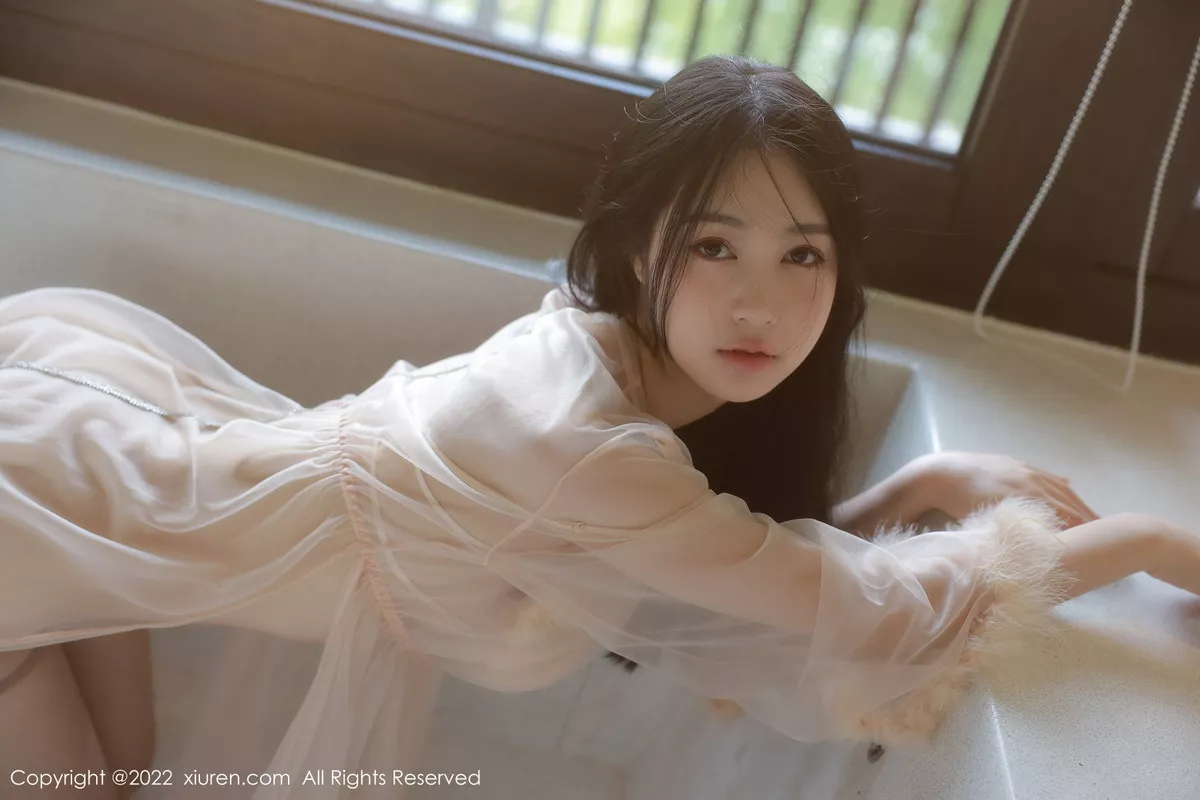 [XiuRen秀人网]第5796期谢晚晚写真 [58P]-035